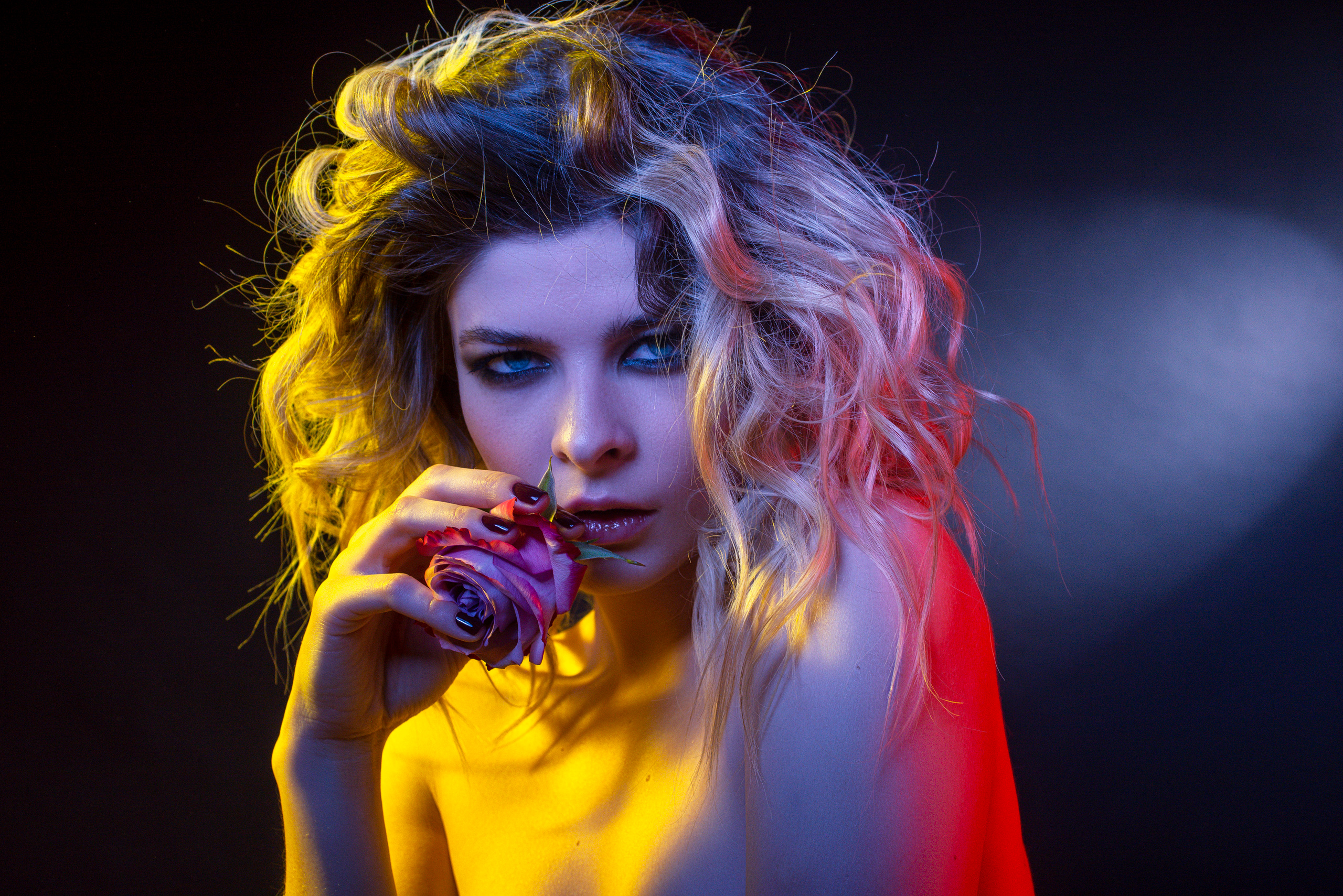 Сьемка с цветным фильтрами. Студийный и свадебный фотограф В городе Екатеринбург Ирина Мальта