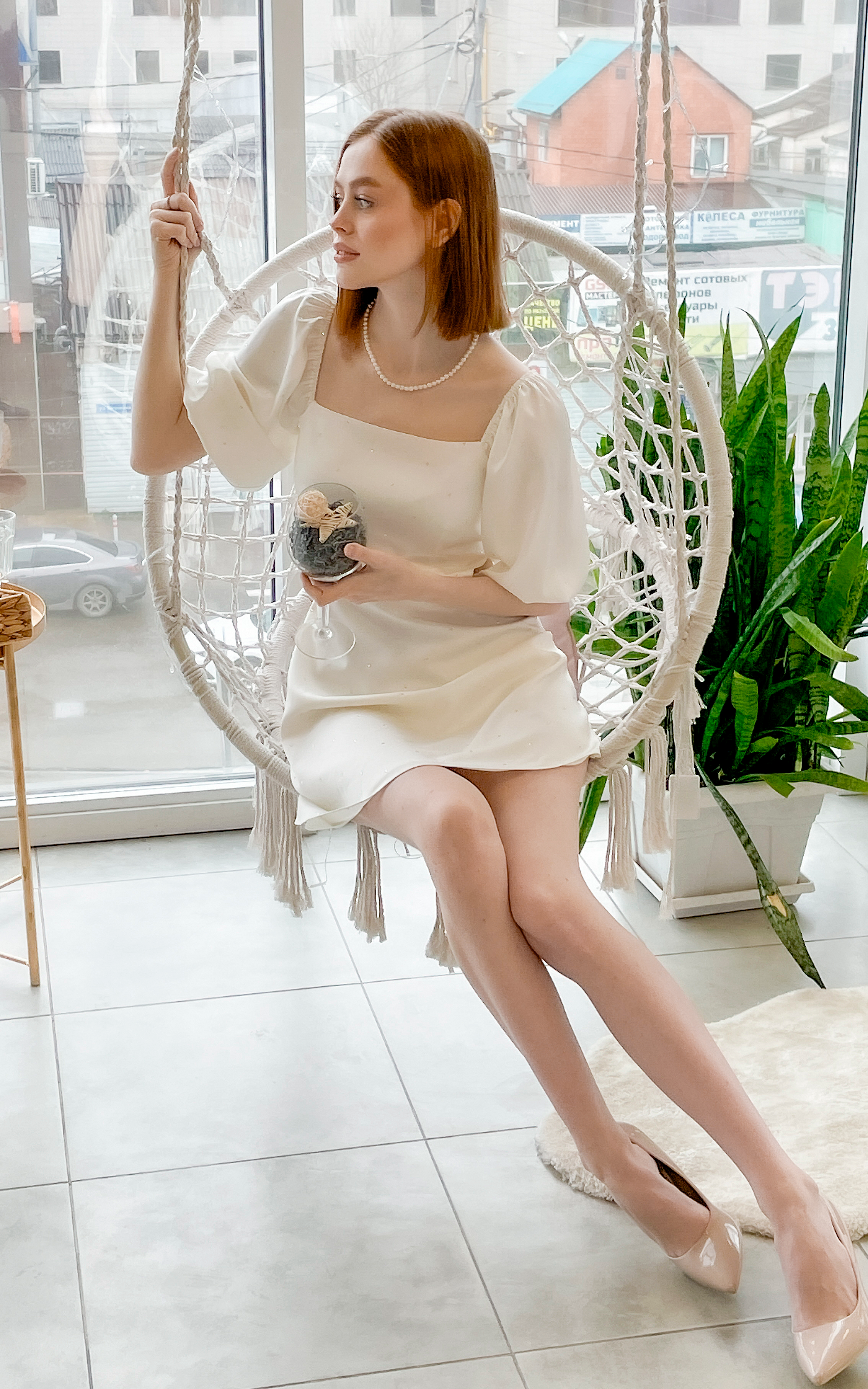 Фотосессия в студии на айфон. AI Фотограф Краснодар: мужские и женские фотосессии, стилизация съемки. Нейро-фотосессии онлайн