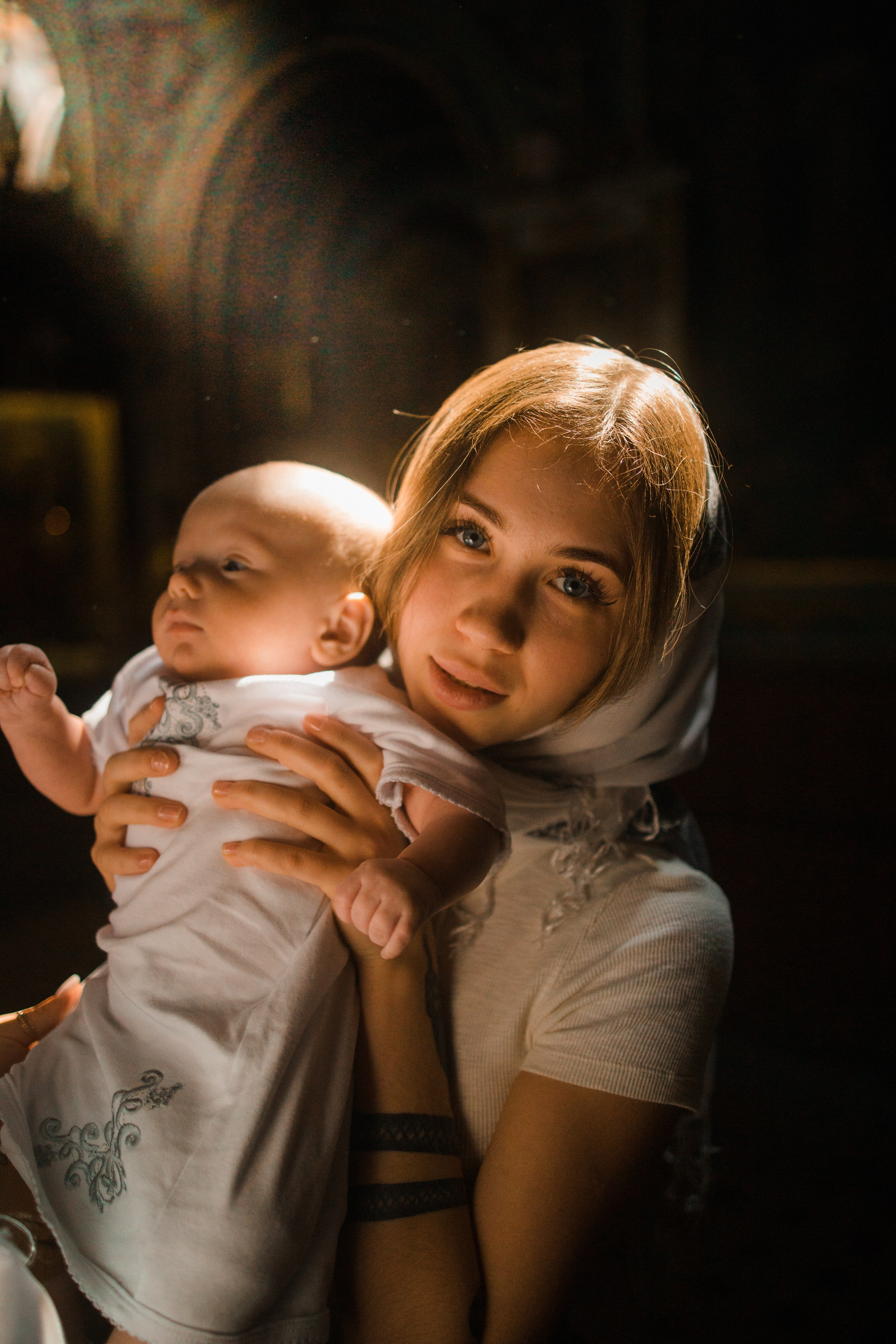 Фотосъемка крестин ребенка в Москве. Выпускные альбомы в Серпухове
