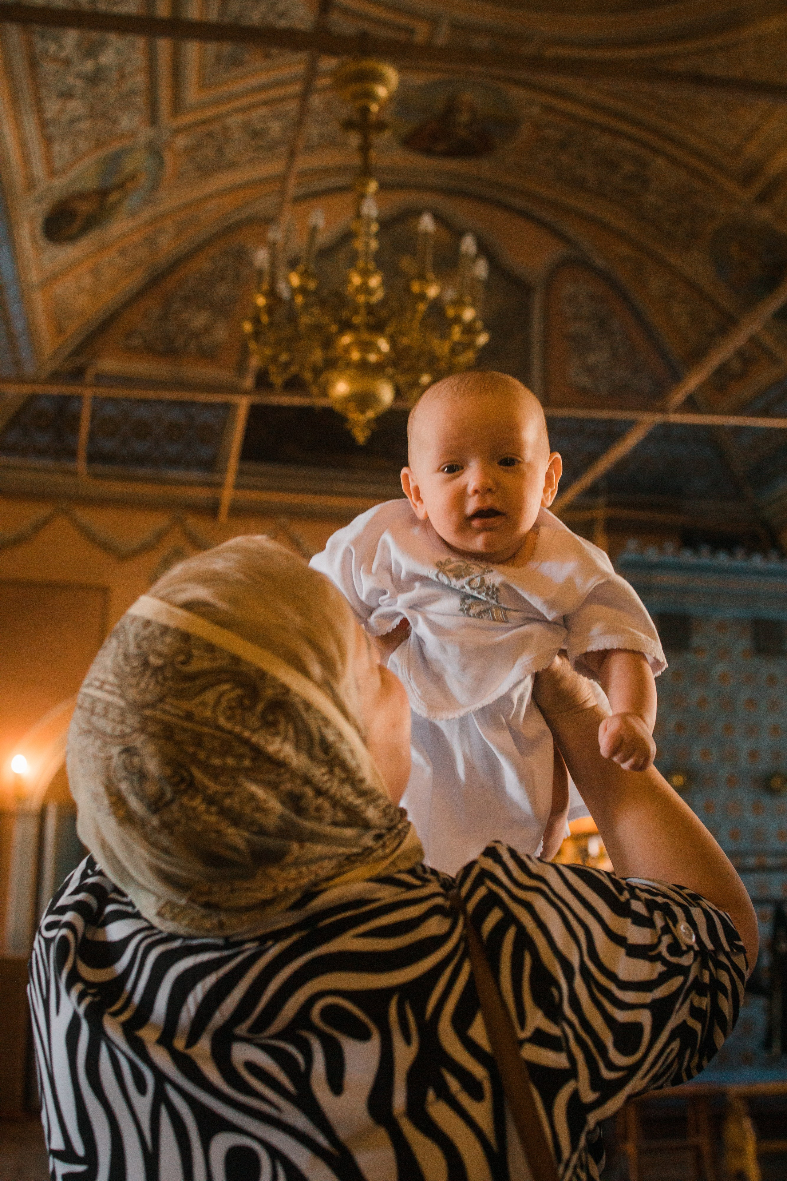 Фотосъемка крестин ребенка в Москве. Выпускные альбомы в Серпухове