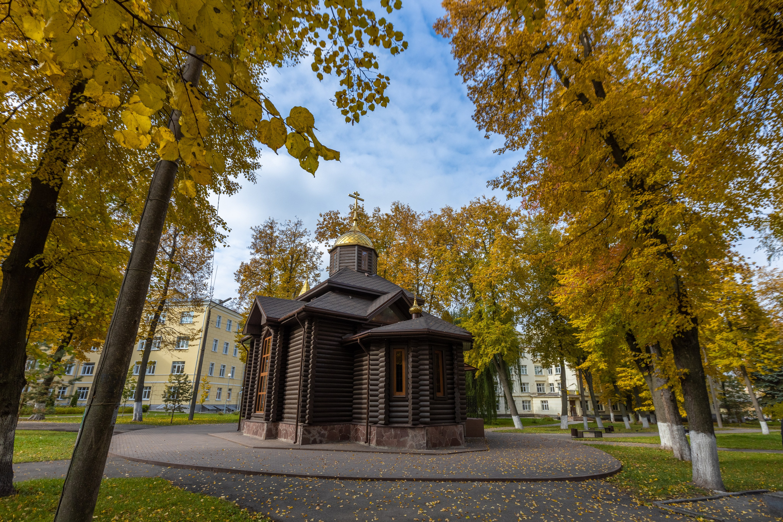 Храм Архистратига Михаила в студгородке ТулГУ. Фотограф в Туле Крупский АнДРей. Фотостудия «КАДР71» в Туле