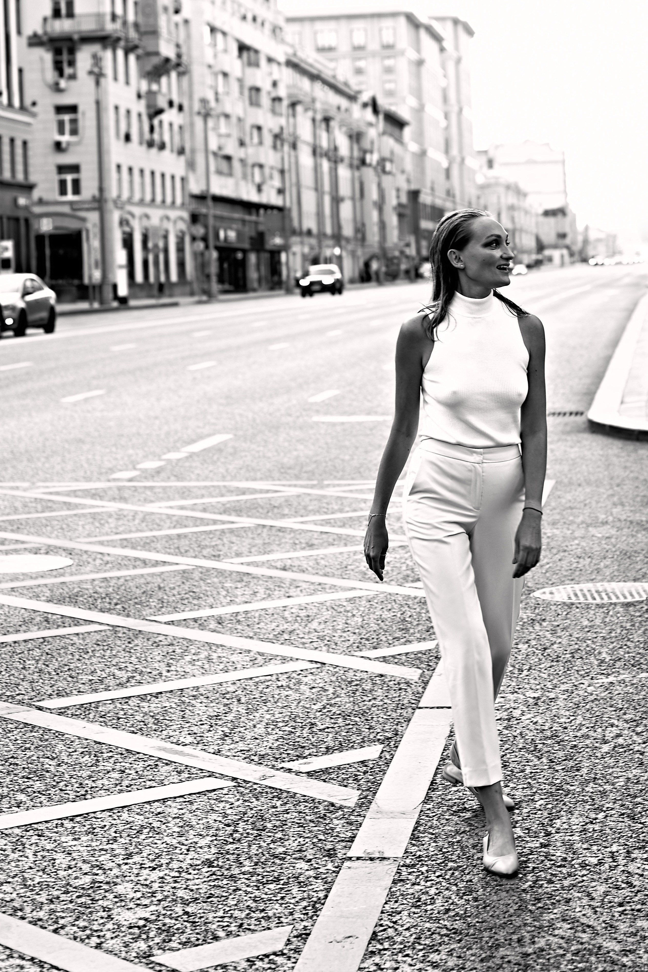 KSENIA. Yulia Otroschenko