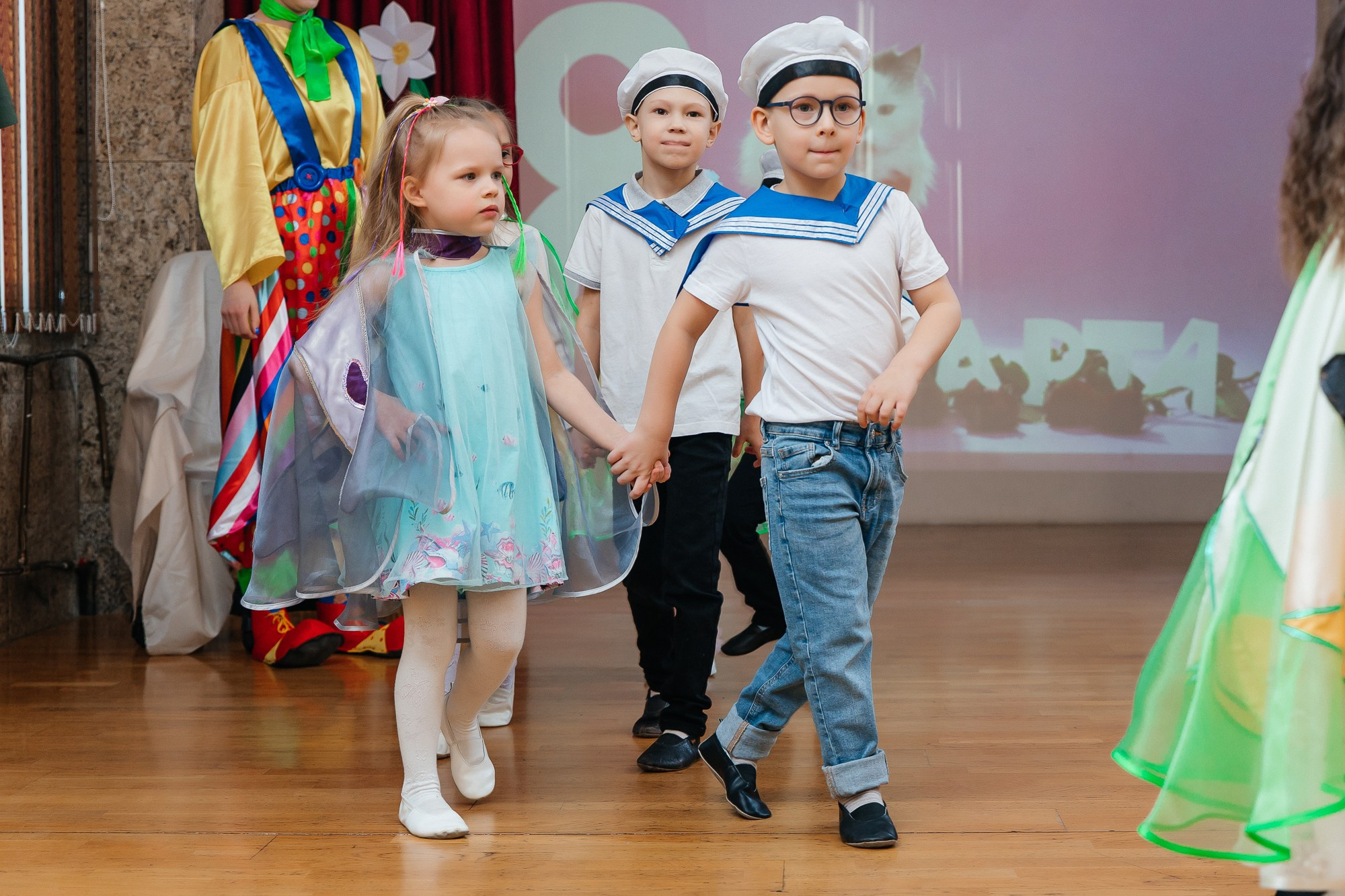 Детский сад № 93 — Утренник (10.03.2023). Свадебный и семейный фотограф Крамар Наталья