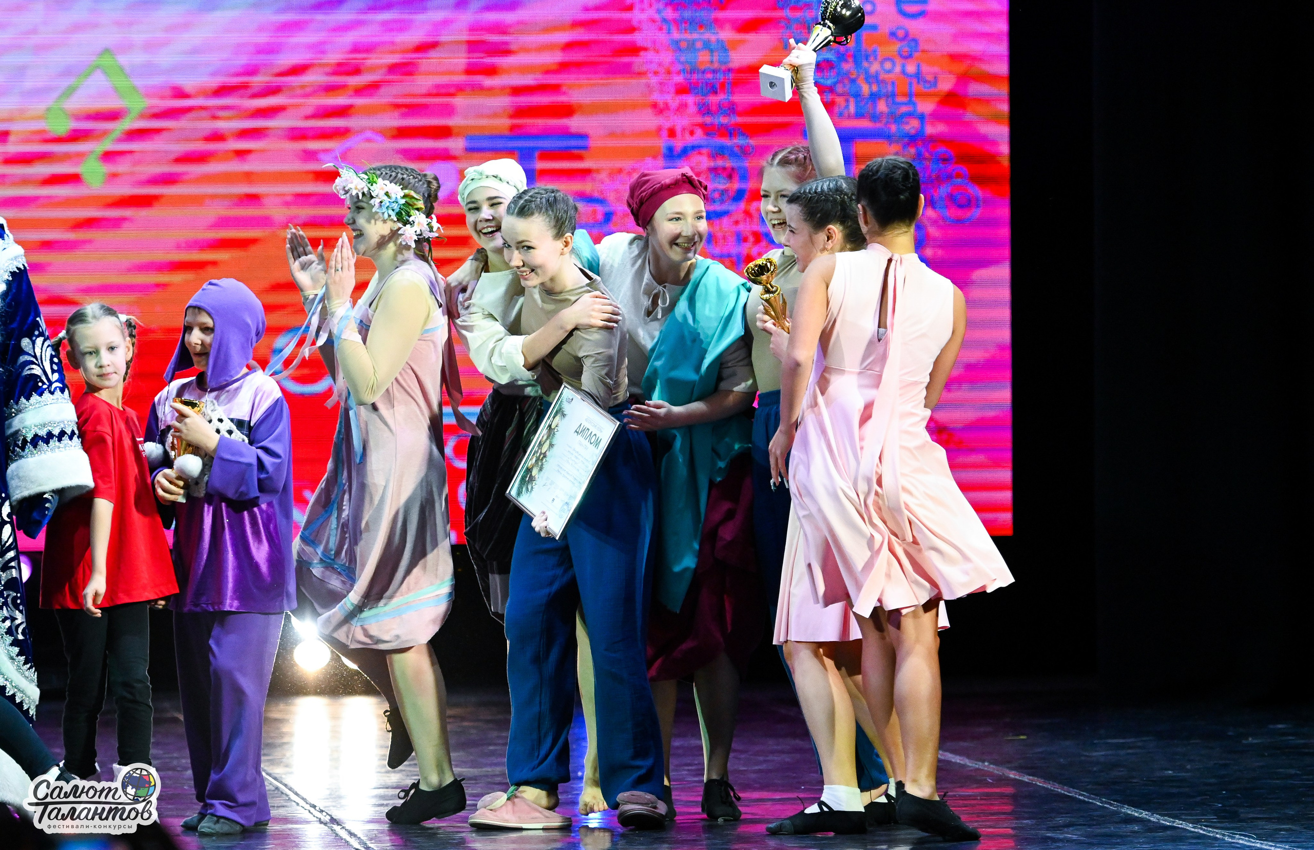 06.01.2025 23-й Международный Фестиваль-Конкурс «Белорусские узоры» г. Минск. Медиастудия Фото Концепт