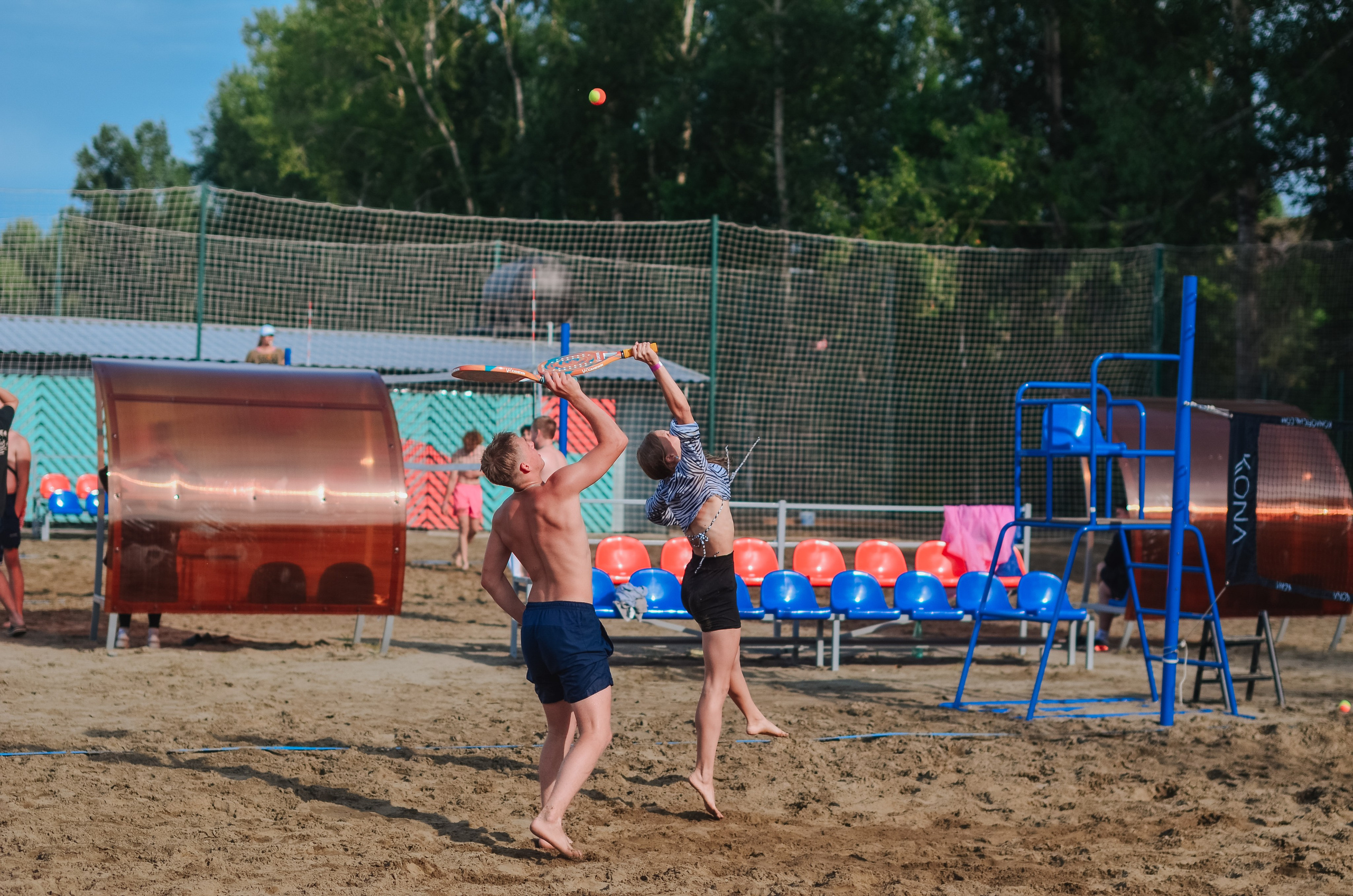 Фестиваль «Грань» 2025. Спортивная площадка. Денисова Аля — фотограф для парных съемок и индивидуальных историй в Барнауле