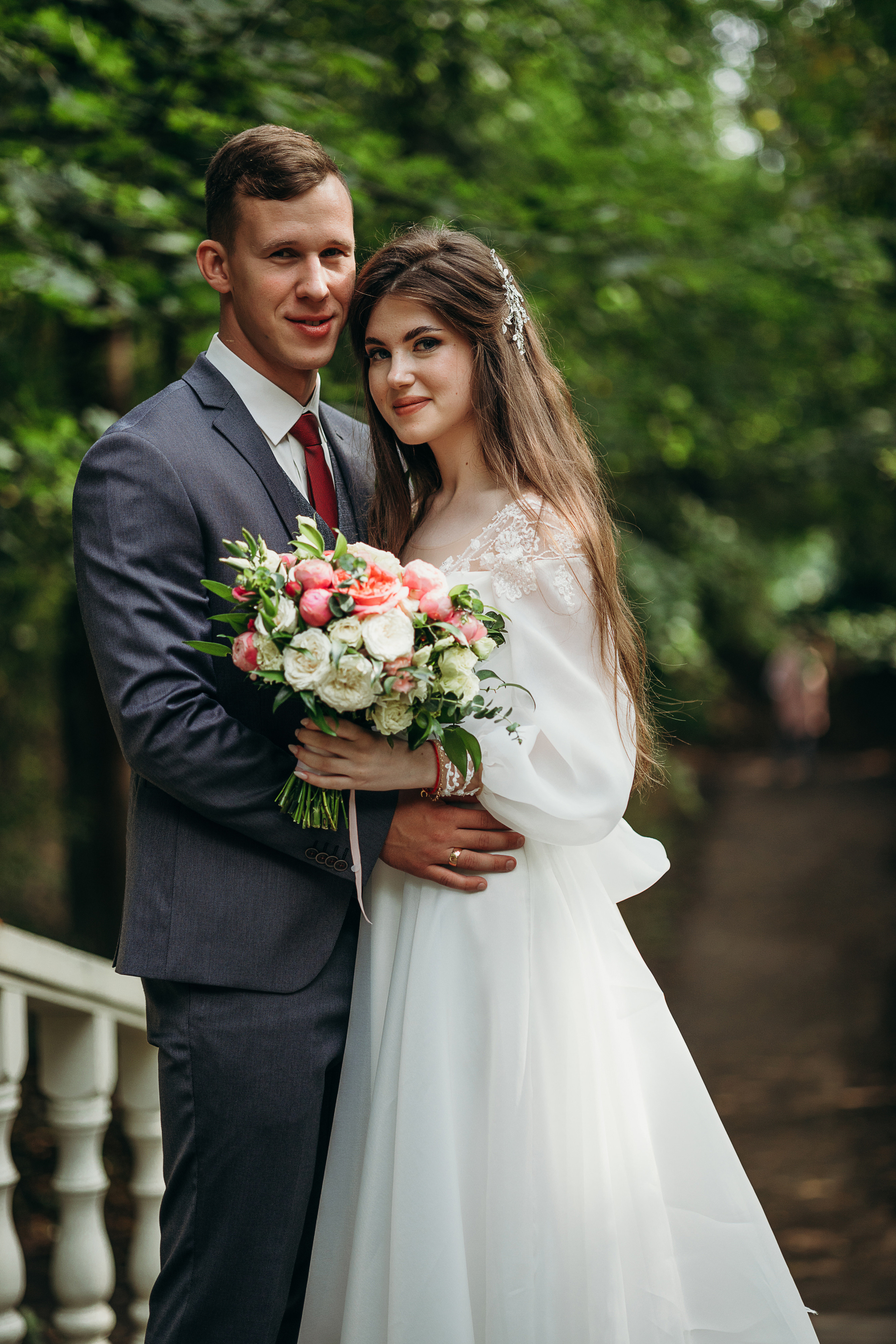 Традиционная свадебная церемония и романтическая фотосессия в парке. Олег Сверчков | Свадебный фотограф Вологда