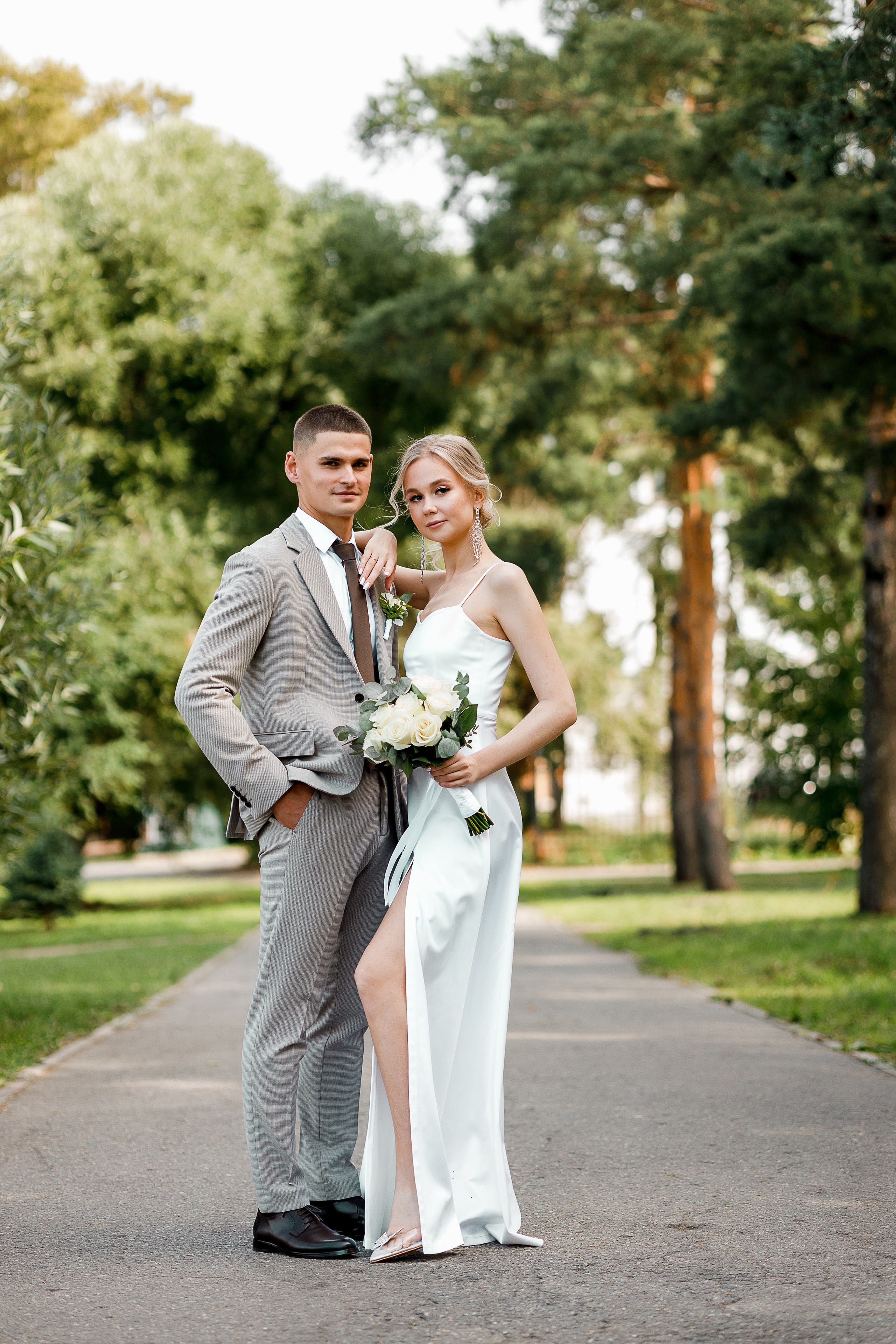 Романтическая фотосессия в самом центре города. Олег Сверчков | Свадебный фотограф Вологда