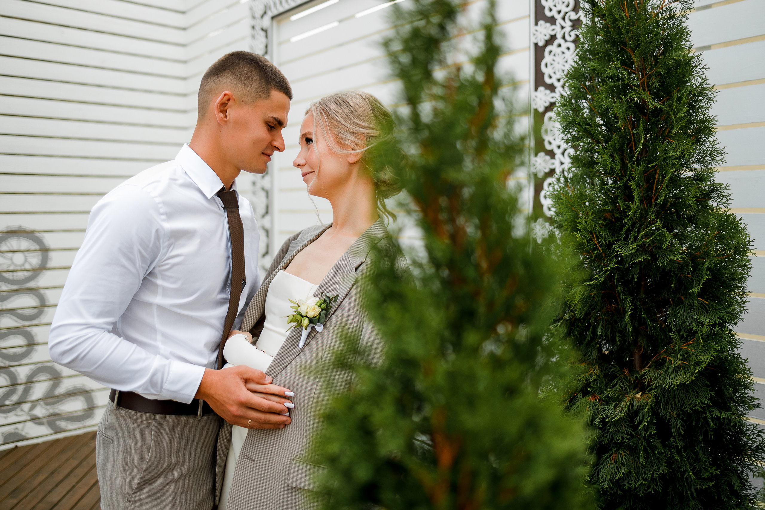 Романтическая фотосессия в самом центре города. Олег Сверчков | Свадебный фотограф Вологда