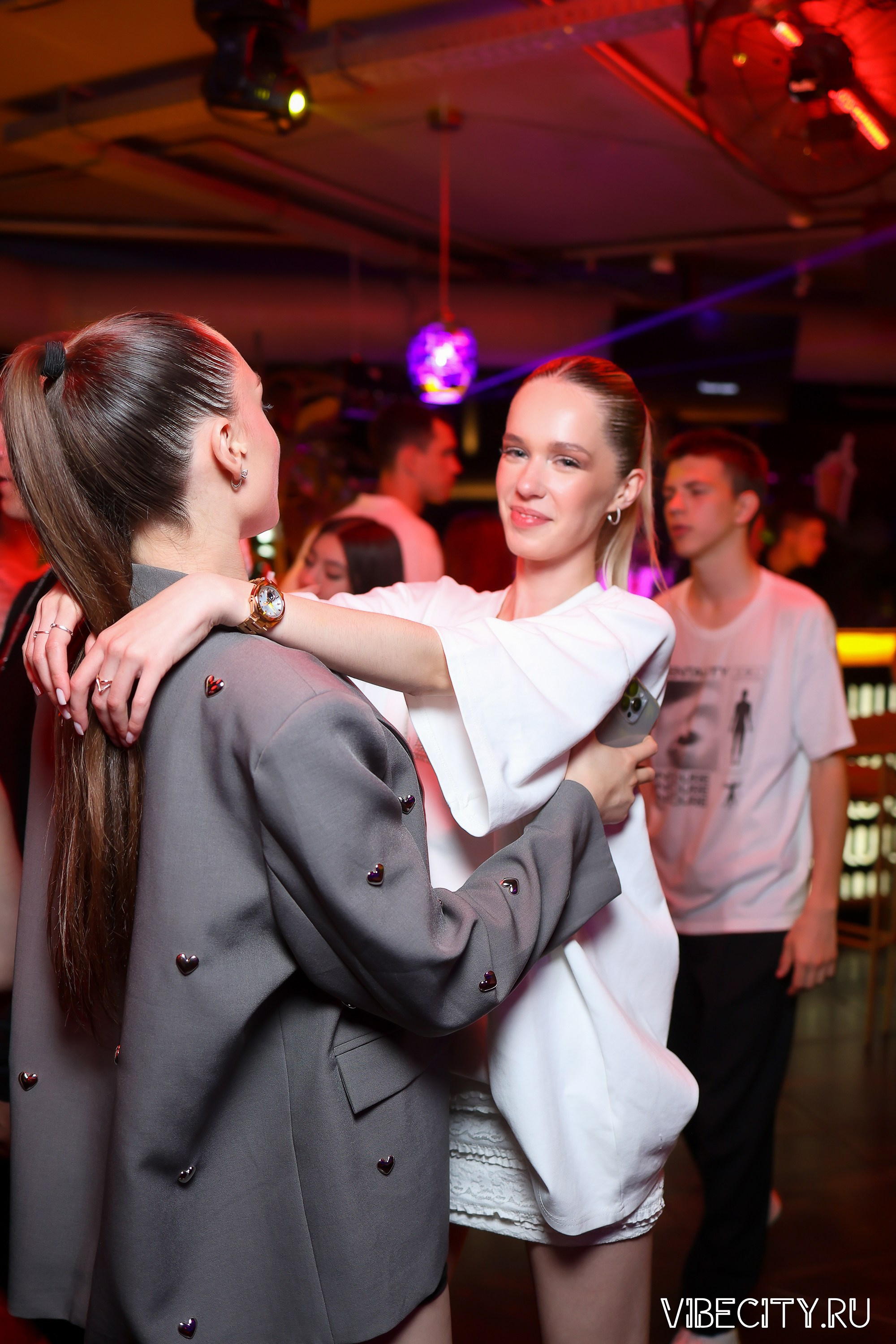 DOUBLE U. VIBECITY.RU Вайб Сити Ру Фоторепортажи Фотоотчеты Калининград