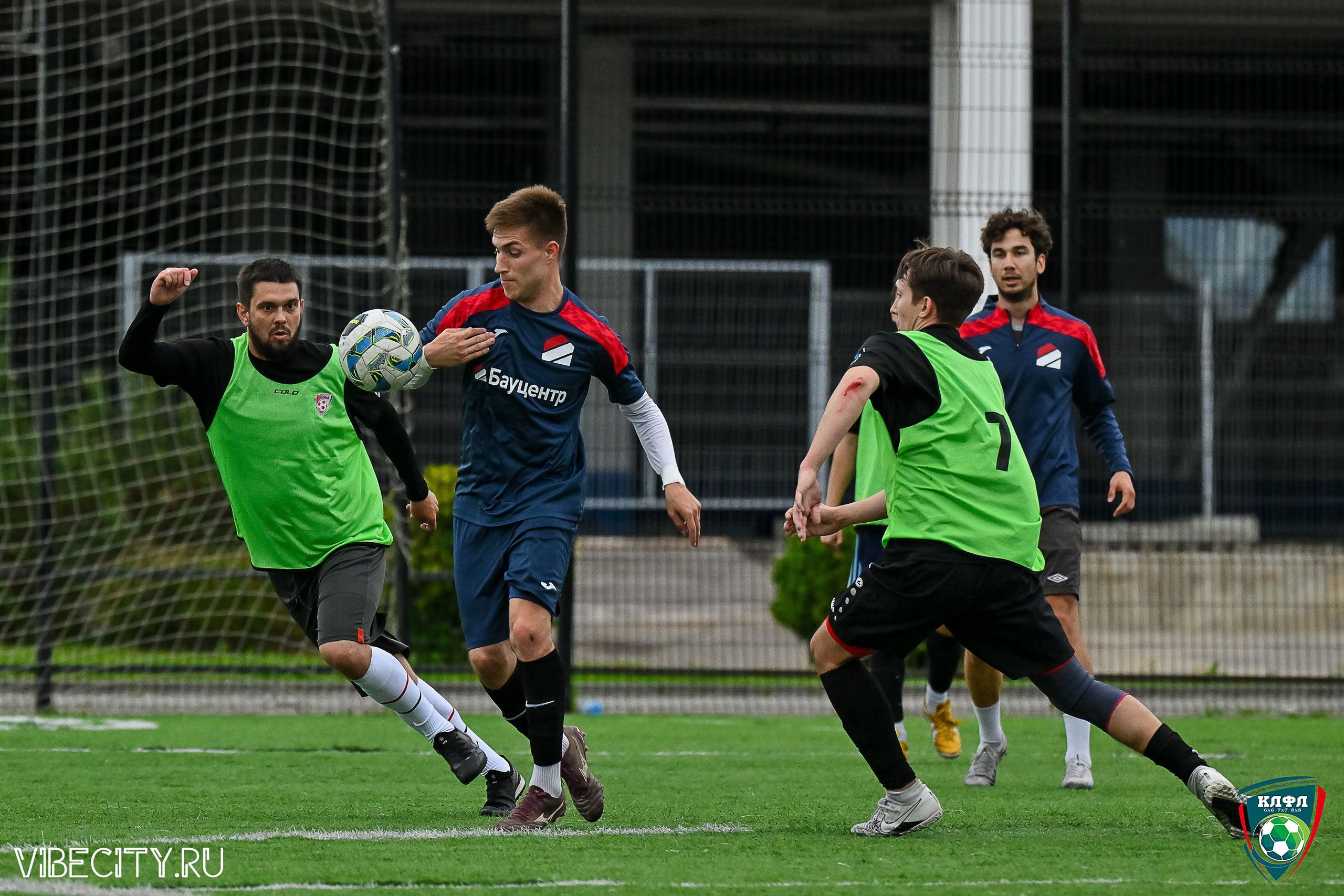 ФИНАЛЬНЫЕ МАТЧИ ПЛЕЙ-ОФФ XXl ЛЕТНЕГО КУБКА КАЛИНИНГРАДСКОЙ ЛФЛ. VIBECITY.RU Вайб Сити Ру Фоторепортажи Фотоотчеты Калининград