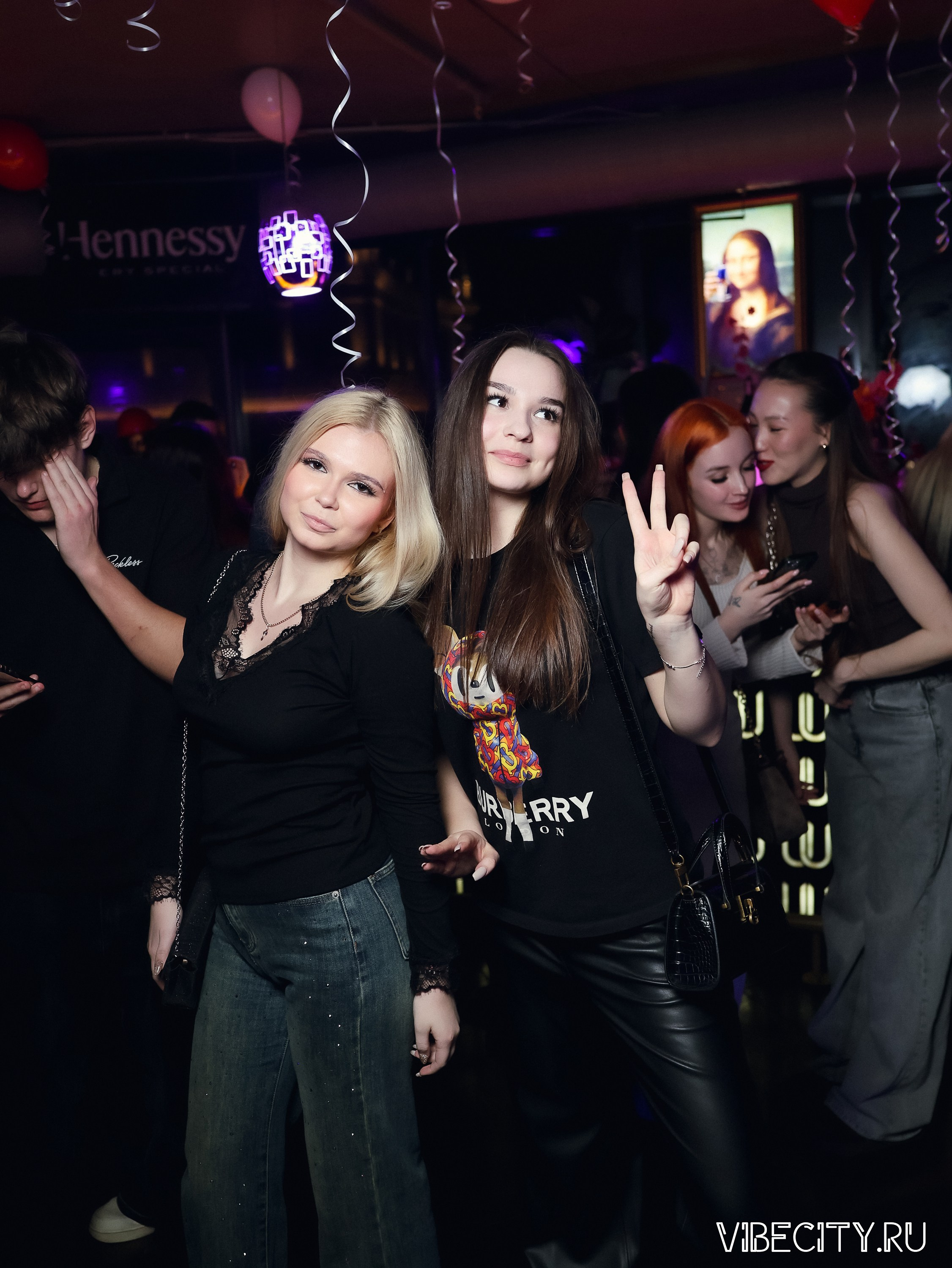 DOUBLE U. VIBECITY.RU Вайб Сити Ру Фоторепортажи Фотоотчеты Калининград