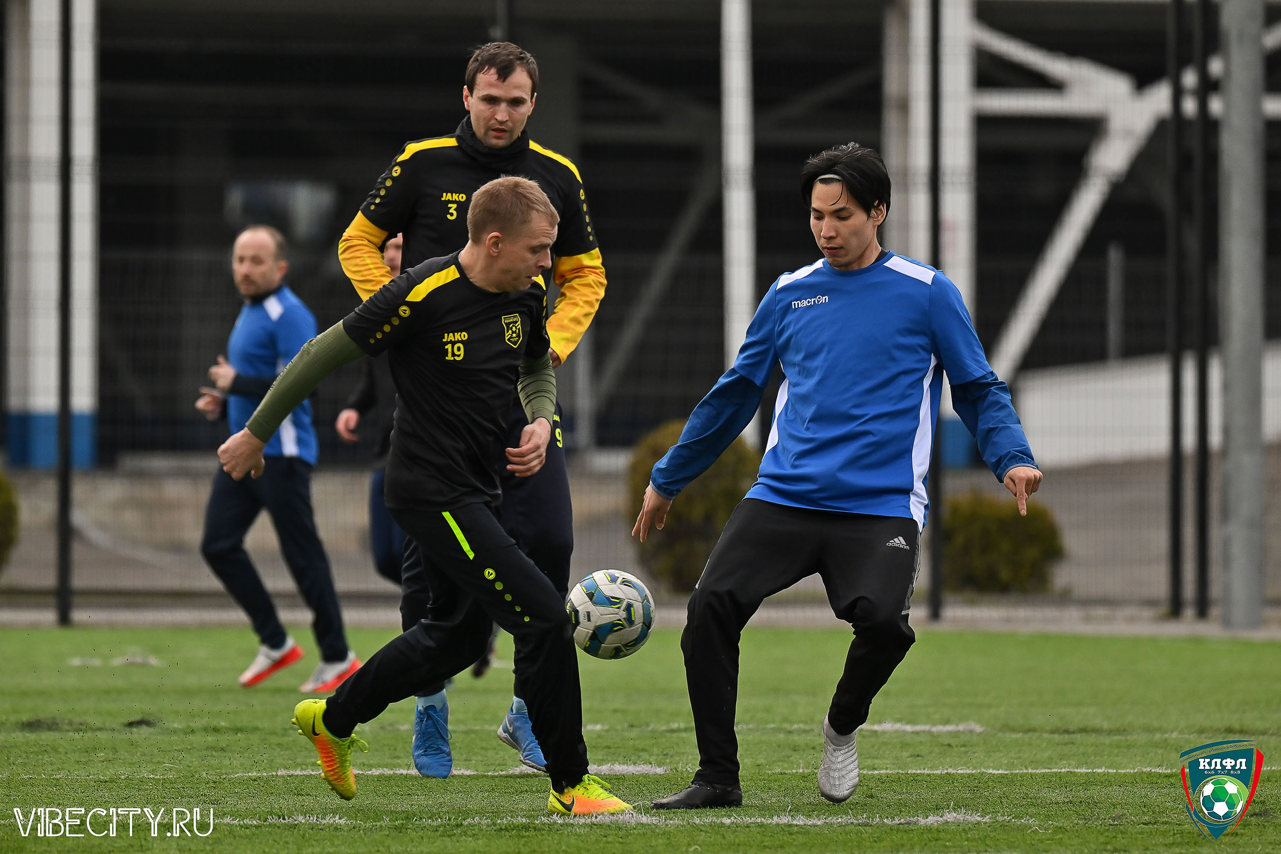 XX ЧЕМПИОНАТ КАЛИНИНГРАДСКОЙ ЛФЛ КАНЦМАРКЕТ39 сезона 2024–2025 гг. VIBECITY.RU Вайб Сити Ру Фоторепортажи Фотоотчеты Калининград