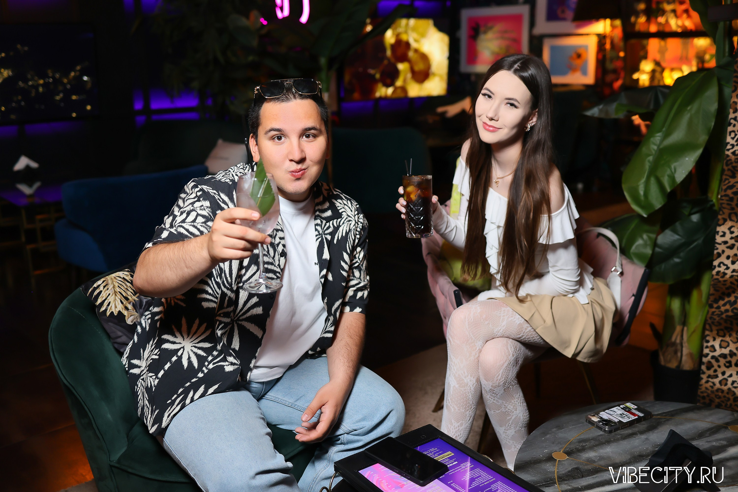 DOUBLE U. VIBECITY.RU Вайб Сити Ру Фоторепортажи Фотоотчеты Калининград