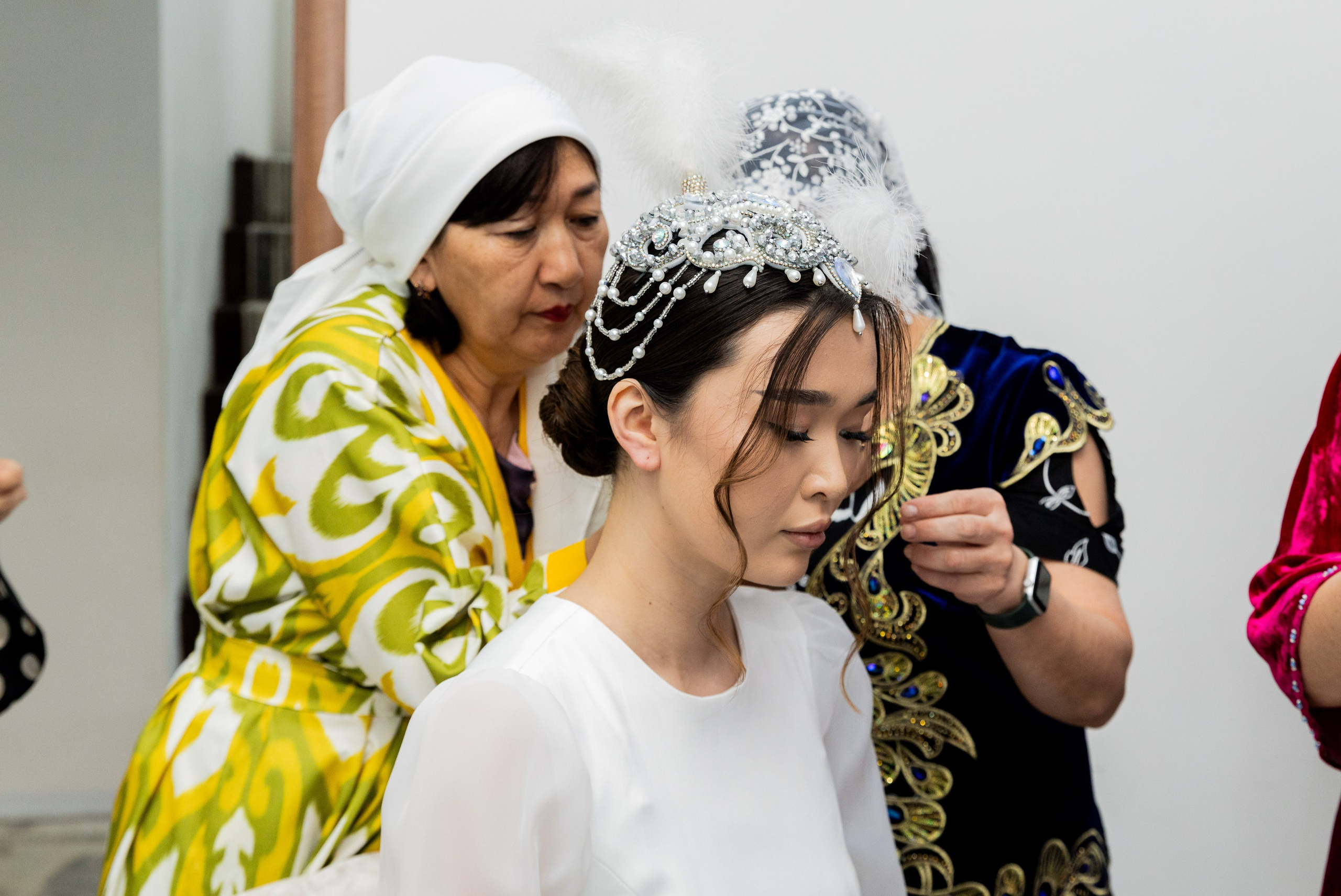 Аружан. Сырга салу