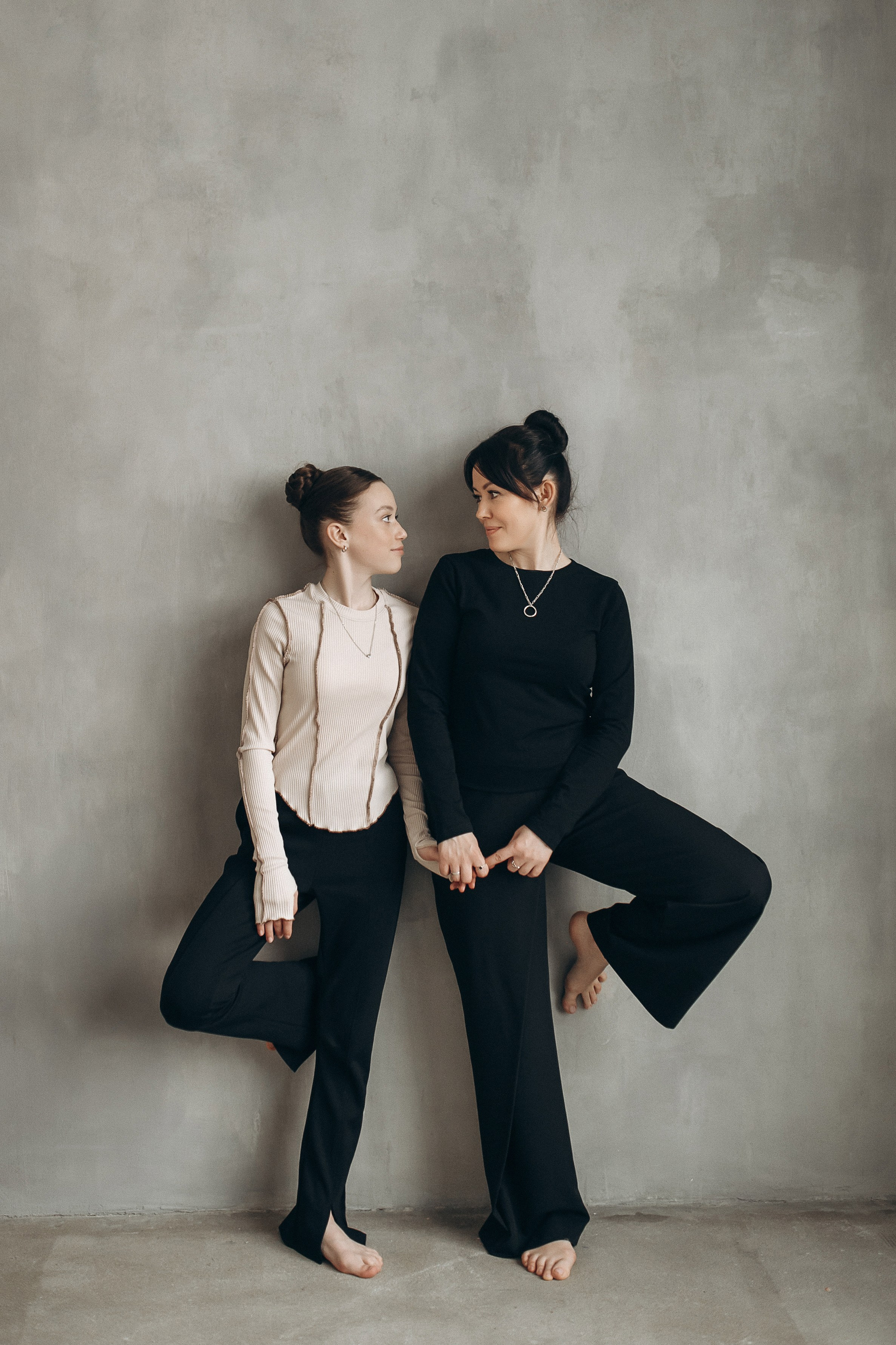 Любовь и Даша. Свадебный и студийный фотограф Ирина Котикова