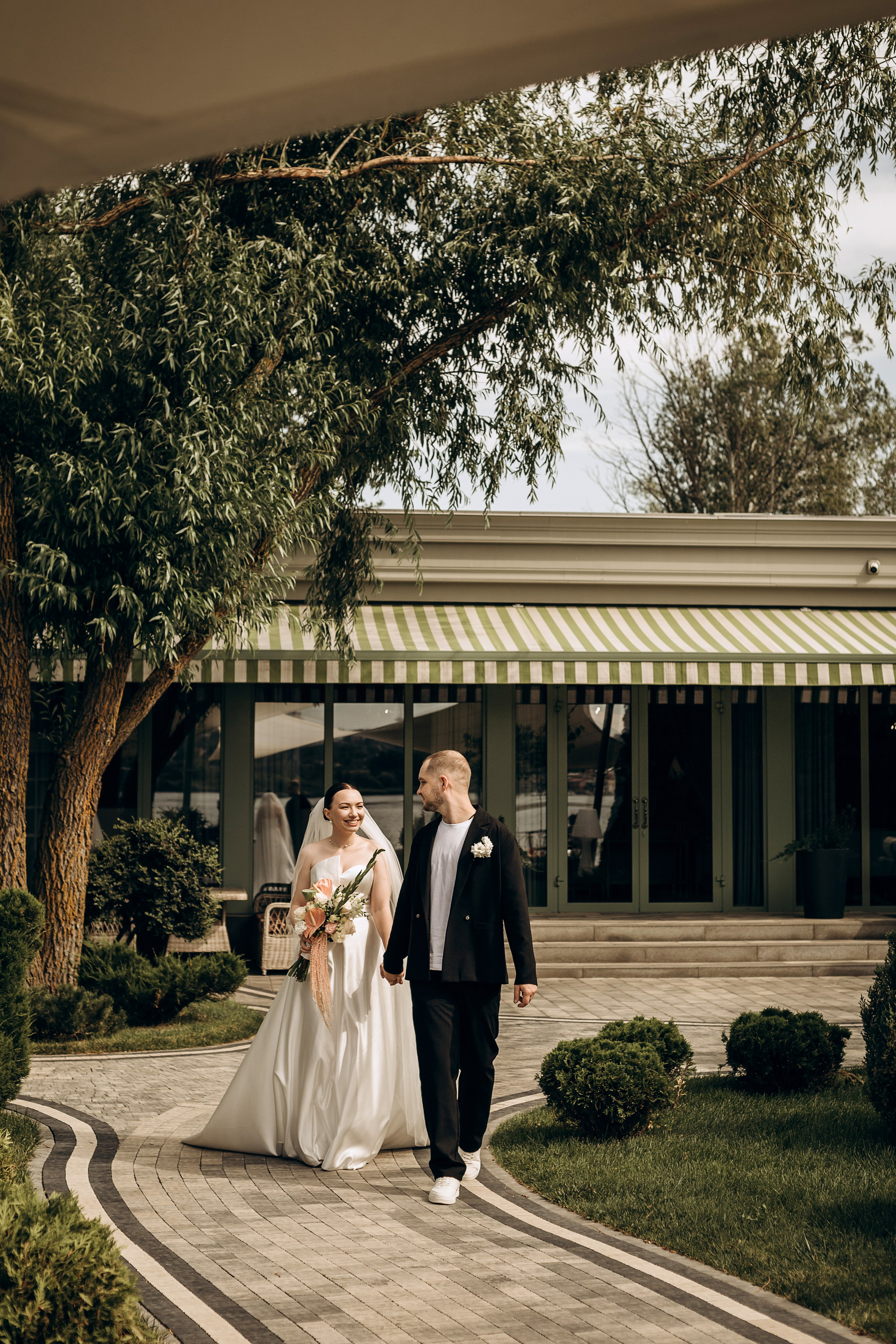 Свадебная прогулка Яна и Сергей. Семейный фотограф в Ростове-на-Дону Безкишкина Татьяна