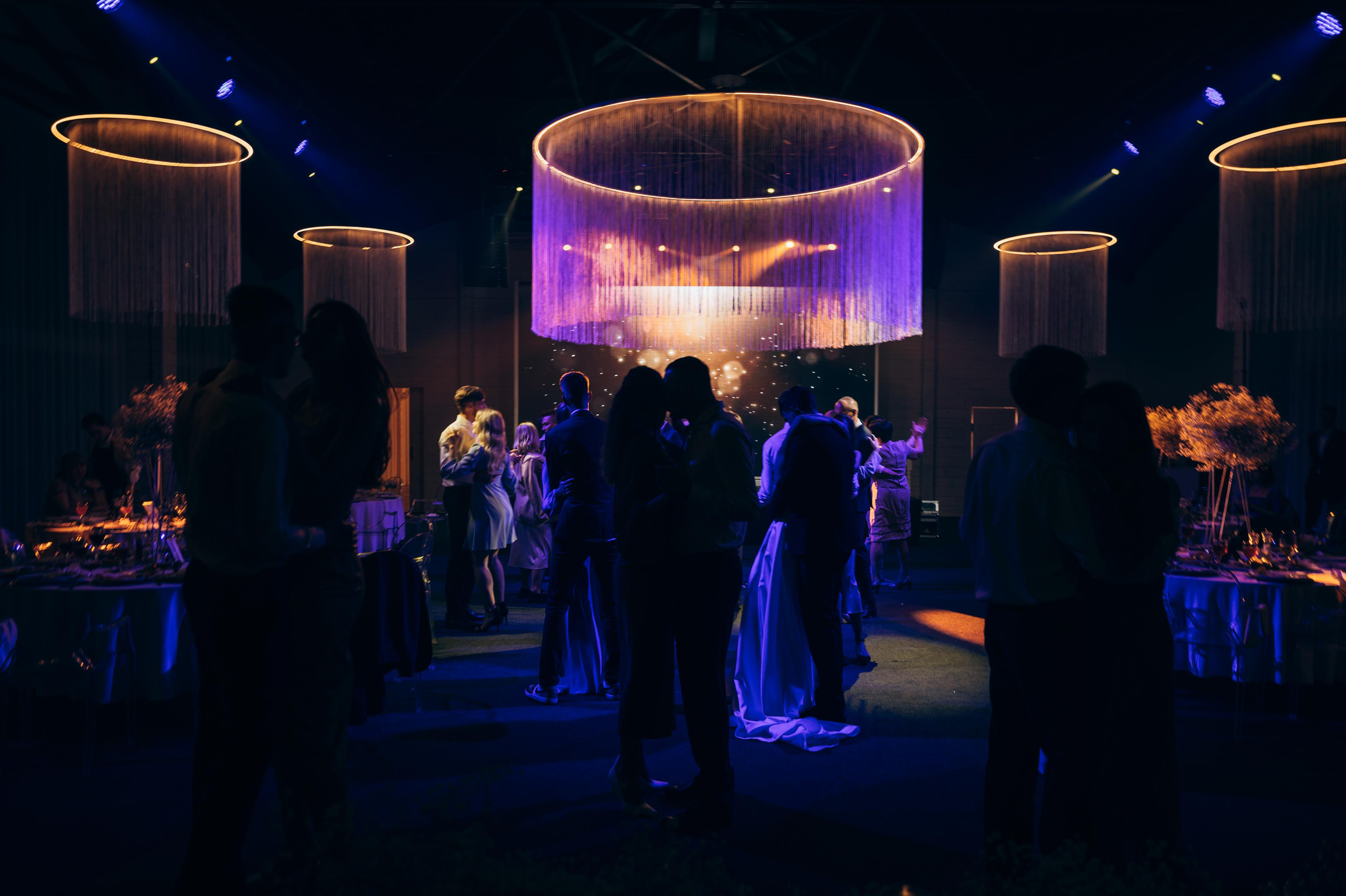 ОДНА СВАДЬБА ПОЛНОСТЬЮ. Свадебный организатор в Ростове-на-Дону Яснов Роман