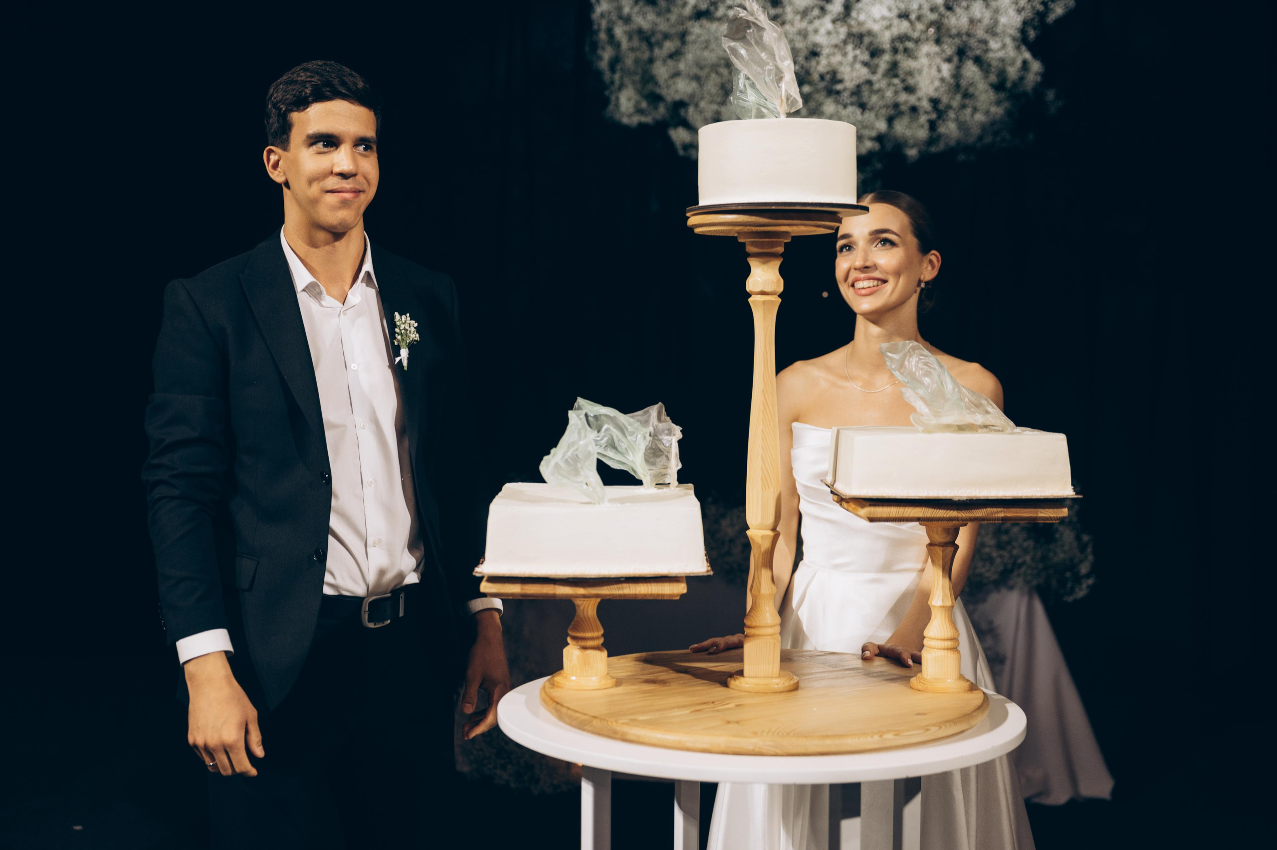 ОДНА СВАДЬБА ПОЛНОСТЬЮ. Свадебный организатор в Ростове-на-Дону Яснов Роман