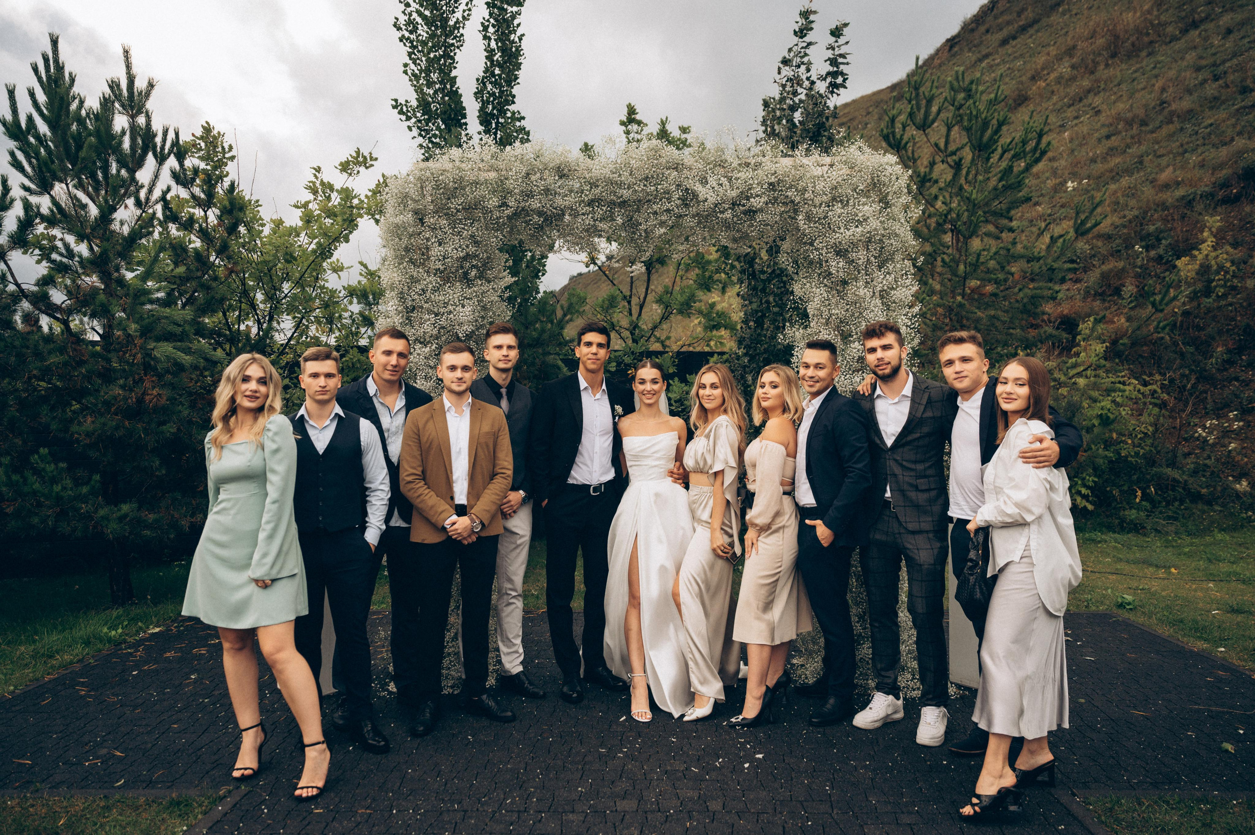 ОДНА СВАДЬБА ПОЛНОСТЬЮ. Свадебный организатор в Ростове-на-Дону Яснов Роман