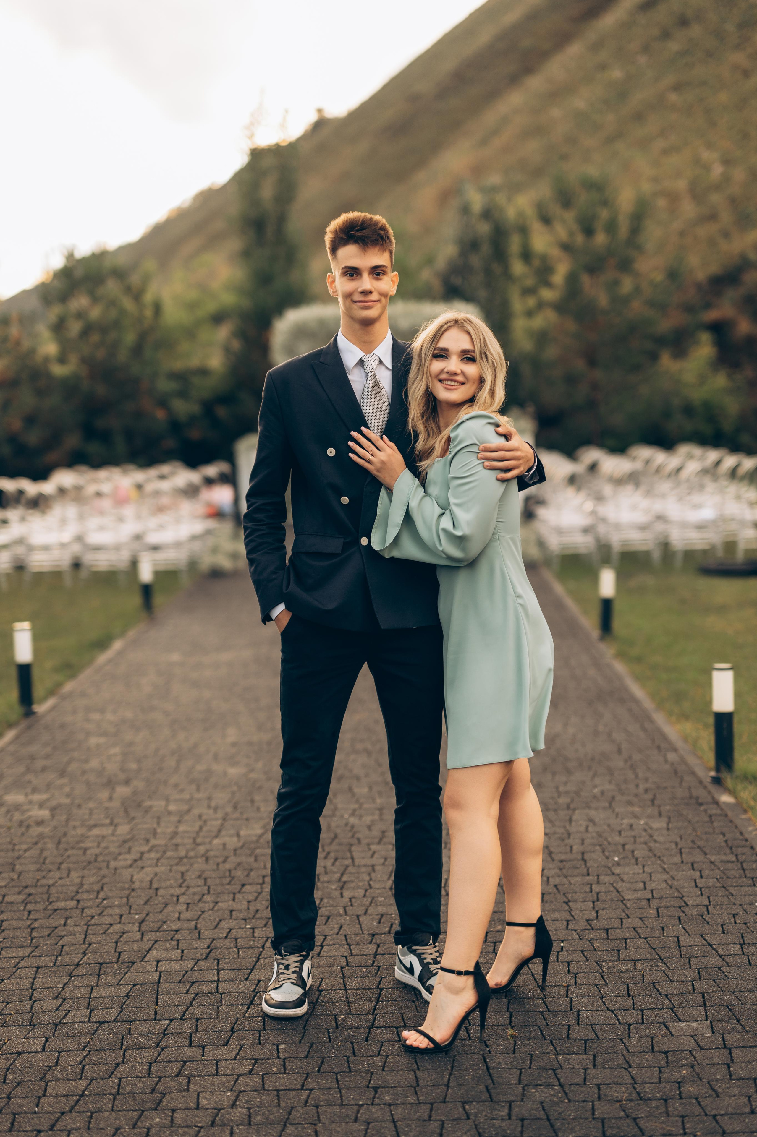 ОДНА СВАДЬБА ПОЛНОСТЬЮ. Свадебный организатор в Ростове-на-Дону Яснов Роман