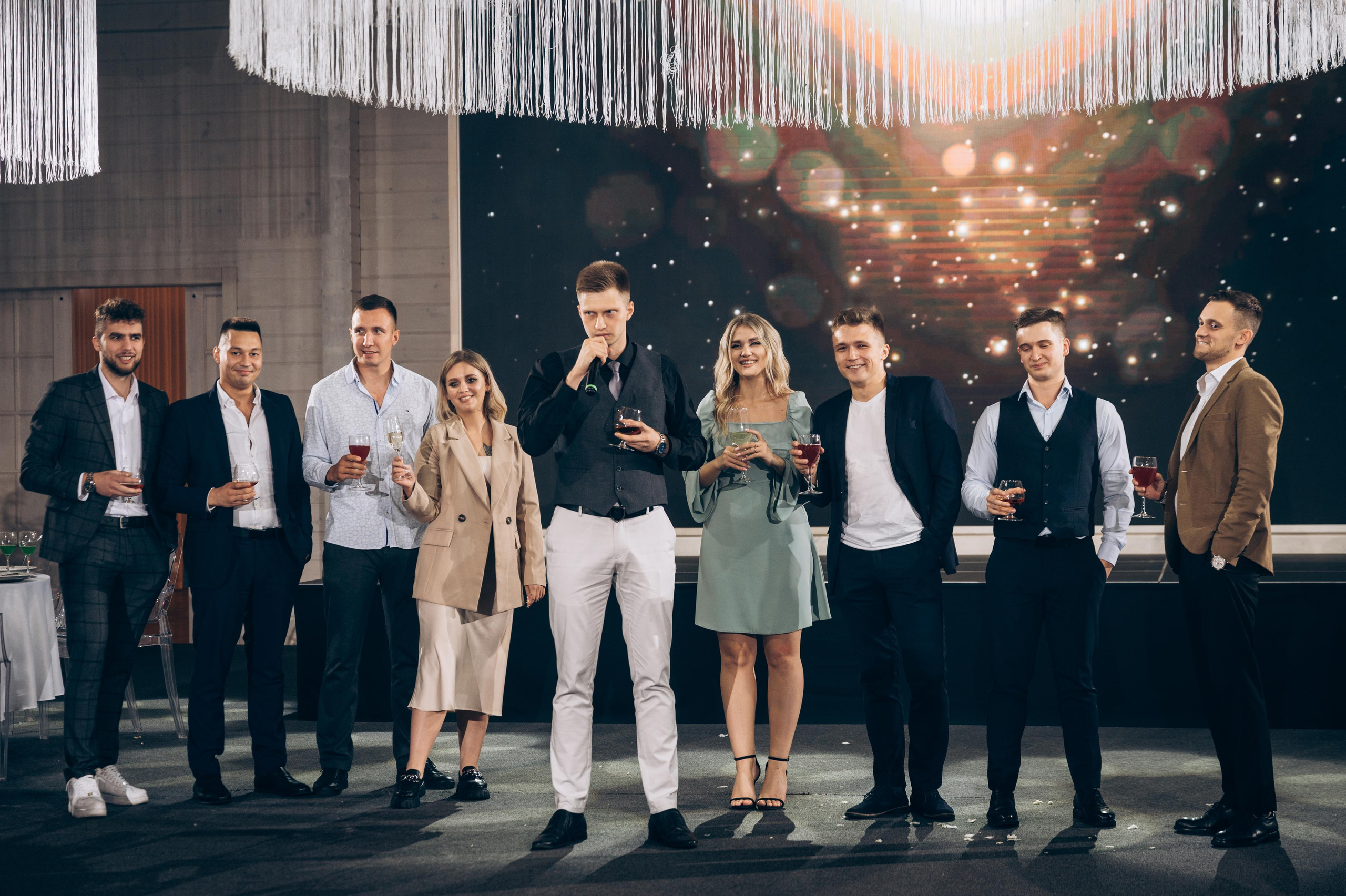 ОДНА СВАДЬБА ПОЛНОСТЬЮ. Свадебный организатор в Ростове-на-Дону Яснов Роман