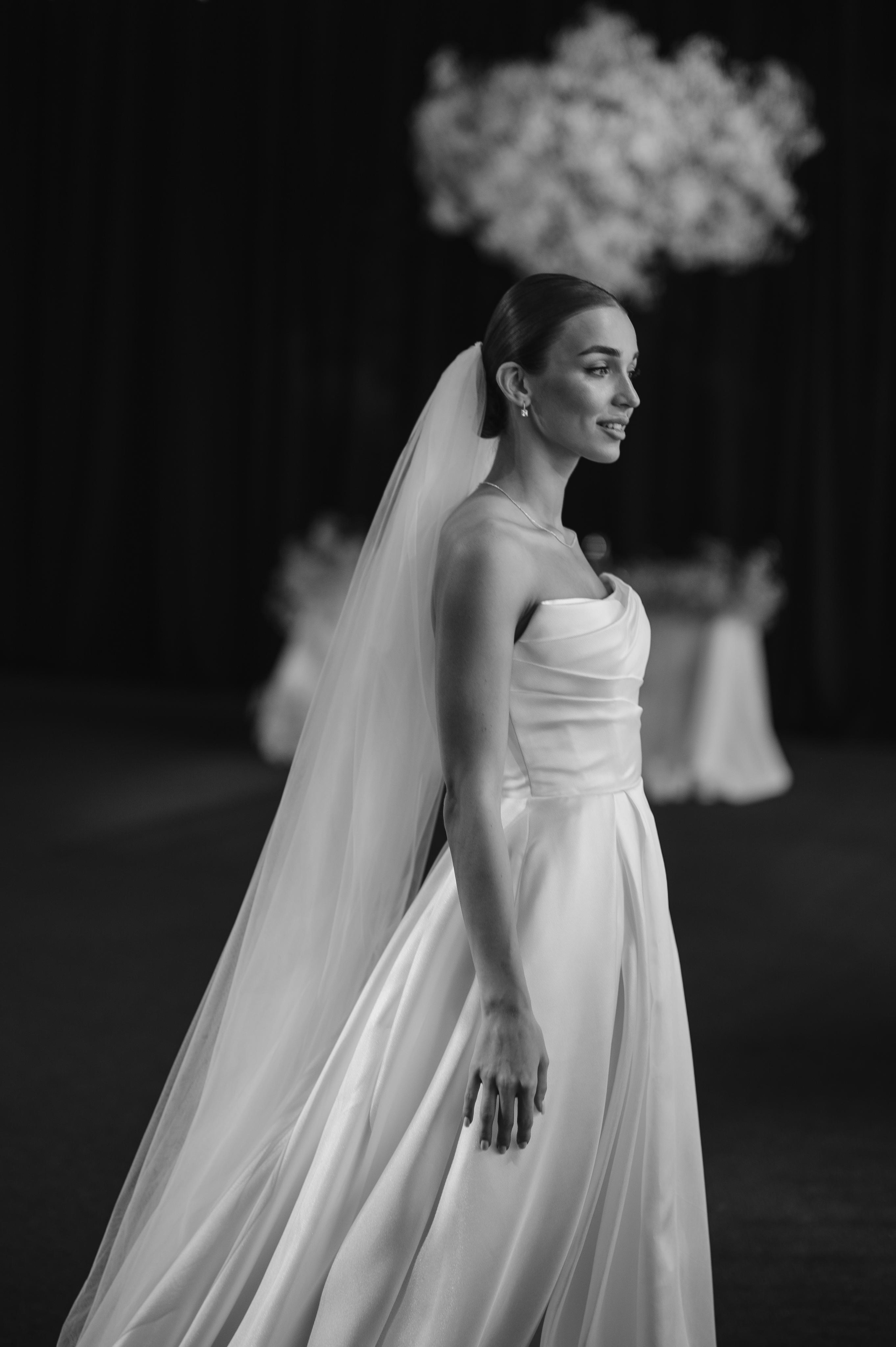 ОДНА СВАДЬБА ПОЛНОСТЬЮ. Свадебный организатор в Ростове-на-Дону Яснов Роман