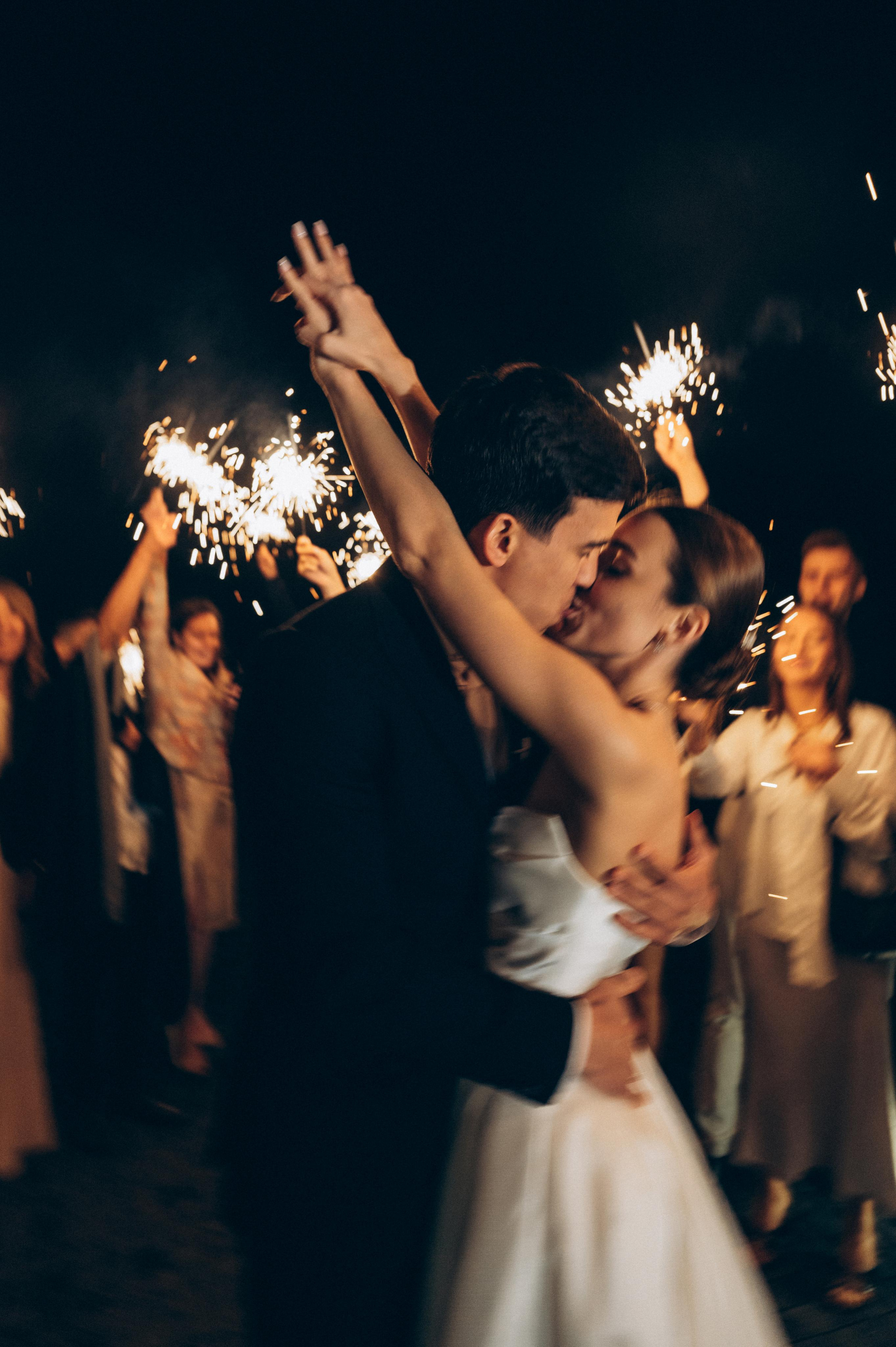 ОДНА СВАДЬБА ПОЛНОСТЬЮ. Свадебный организатор в Ростове-на-Дону Яснов Роман