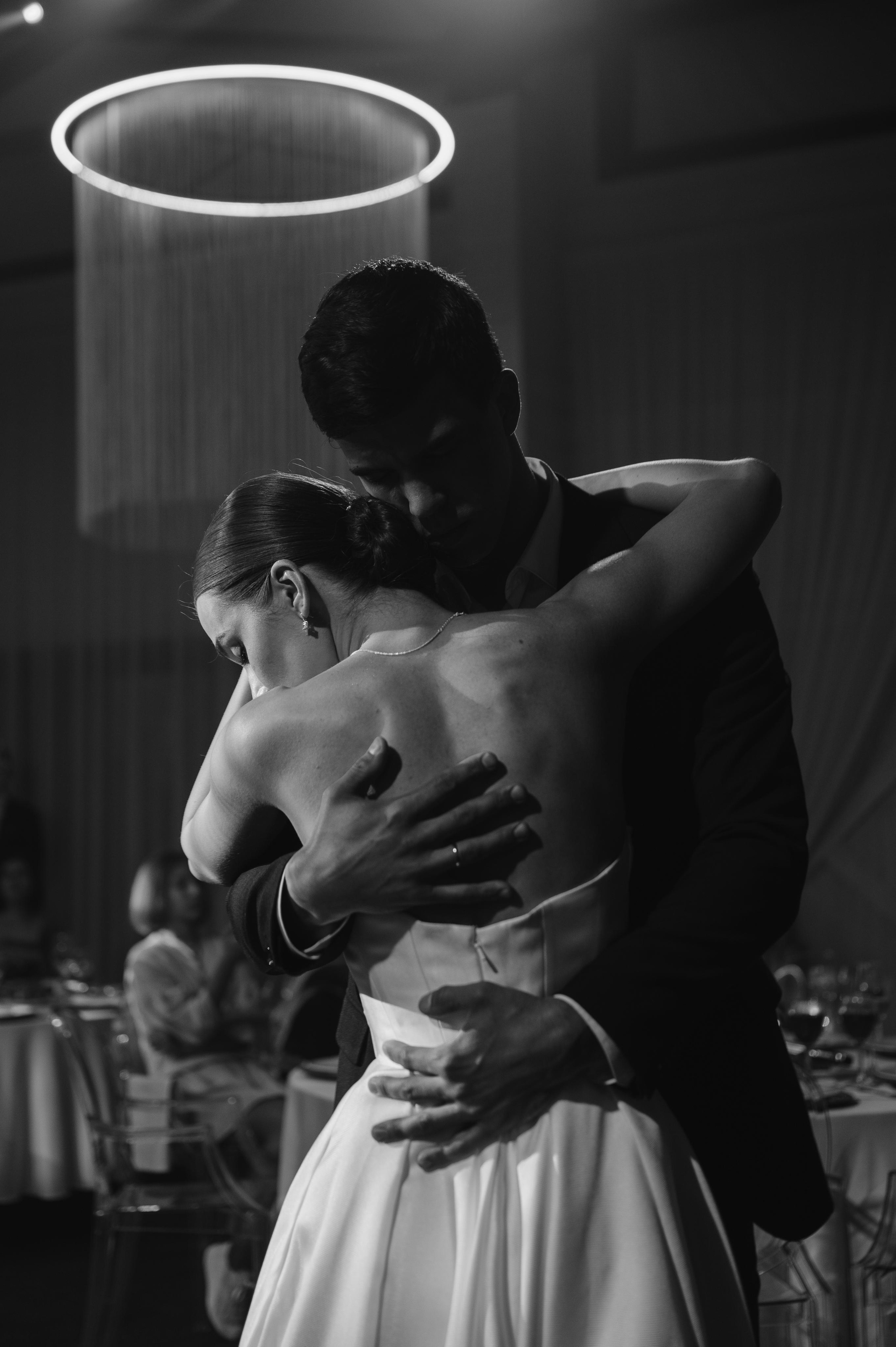 ОДНА СВАДЬБА ПОЛНОСТЬЮ. Свадебный организатор в Ростове-на-Дону Яснов Роман