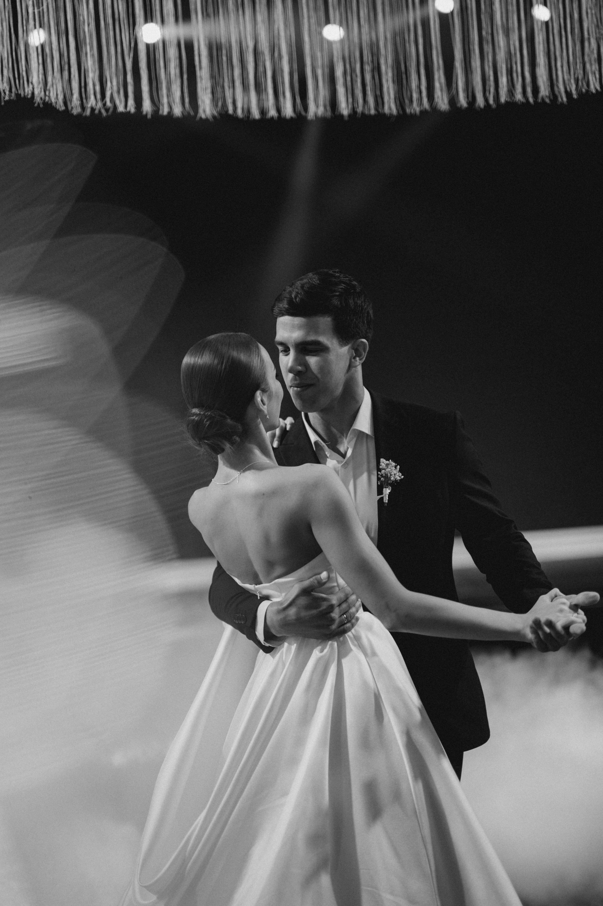 ОДНА СВАДЬБА ПОЛНОСТЬЮ. Свадебный организатор в Ростове-на-Дону Яснов Роман