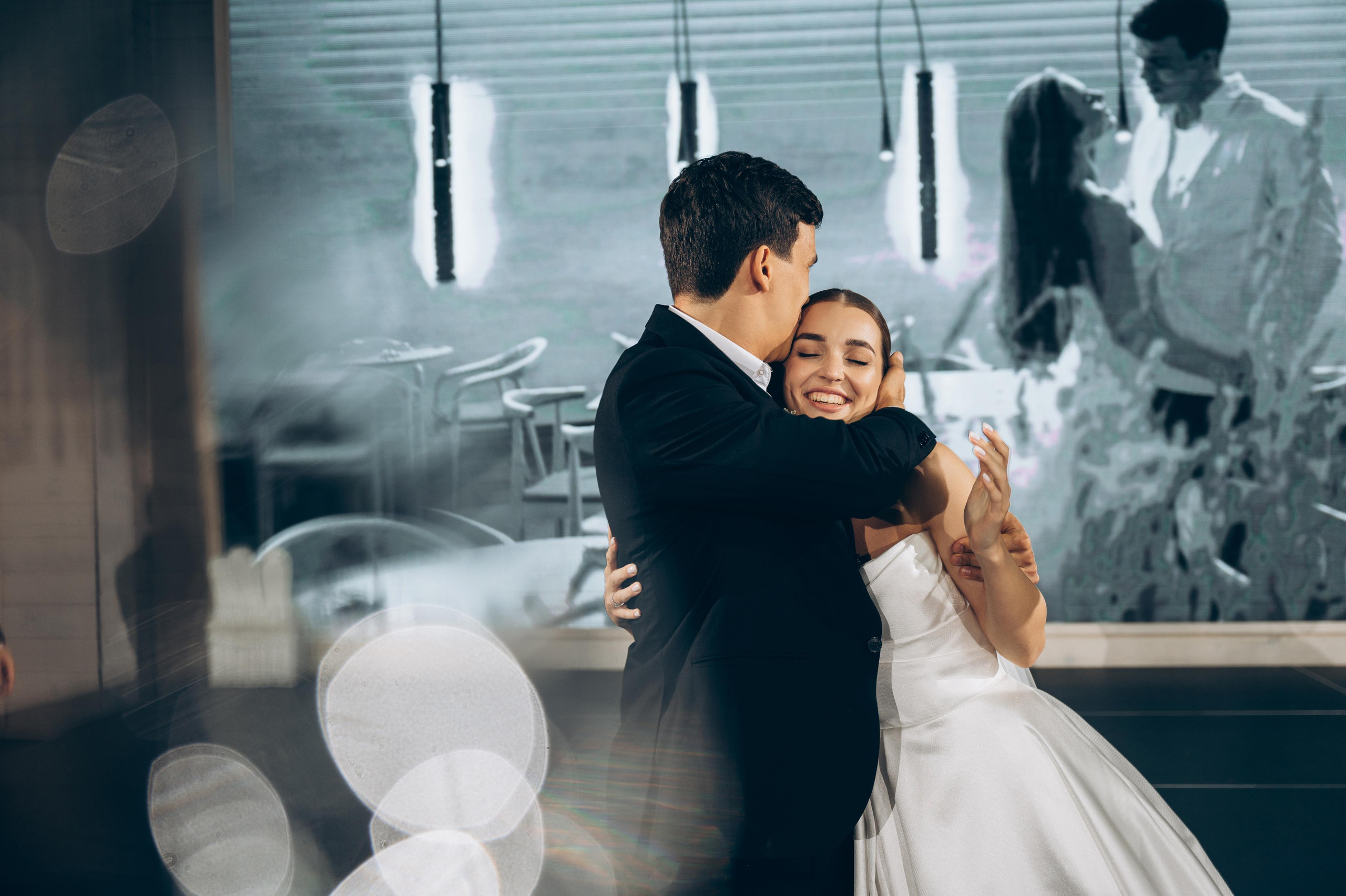 ОДНА СВАДЬБА ПОЛНОСТЬЮ. Свадебный организатор в Ростове-на-Дону Яснов Роман