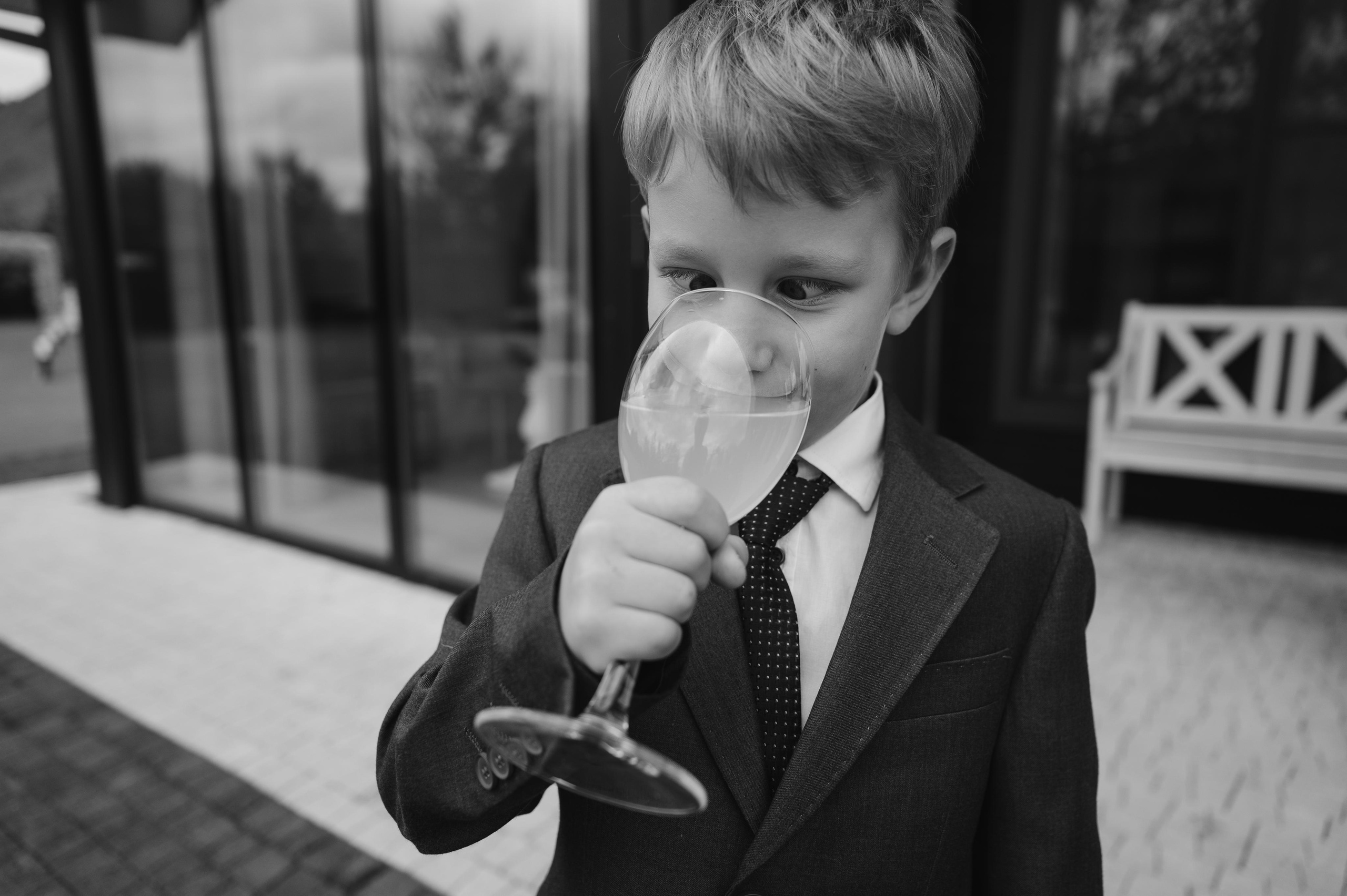 ОДНА СВАДЬБА ПОЛНОСТЬЮ. Свадебный организатор в Ростове-на-Дону Яснов Роман