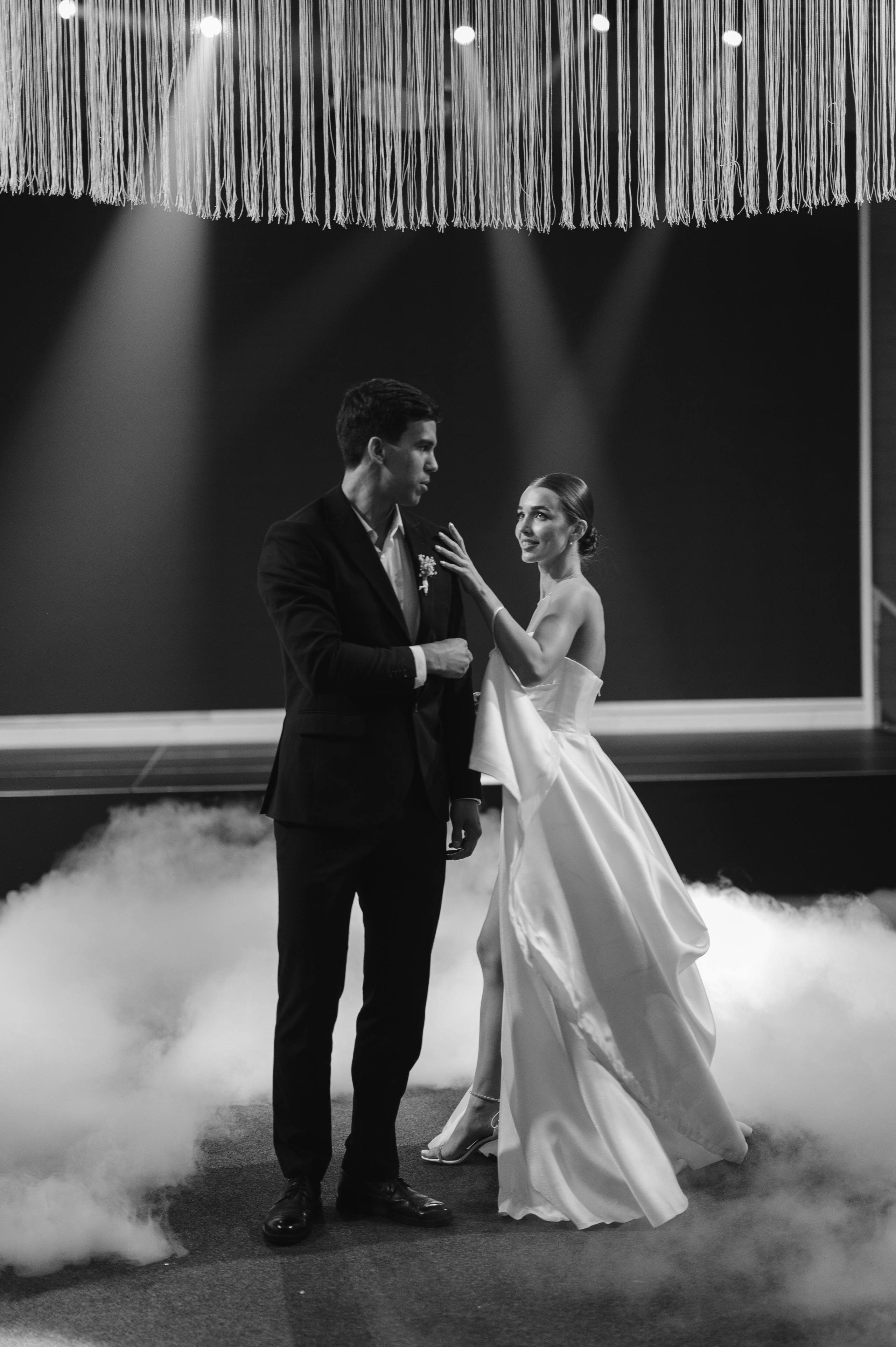 ОДНА СВАДЬБА ПОЛНОСТЬЮ. Свадебный организатор в Ростове-на-Дону Яснов Роман