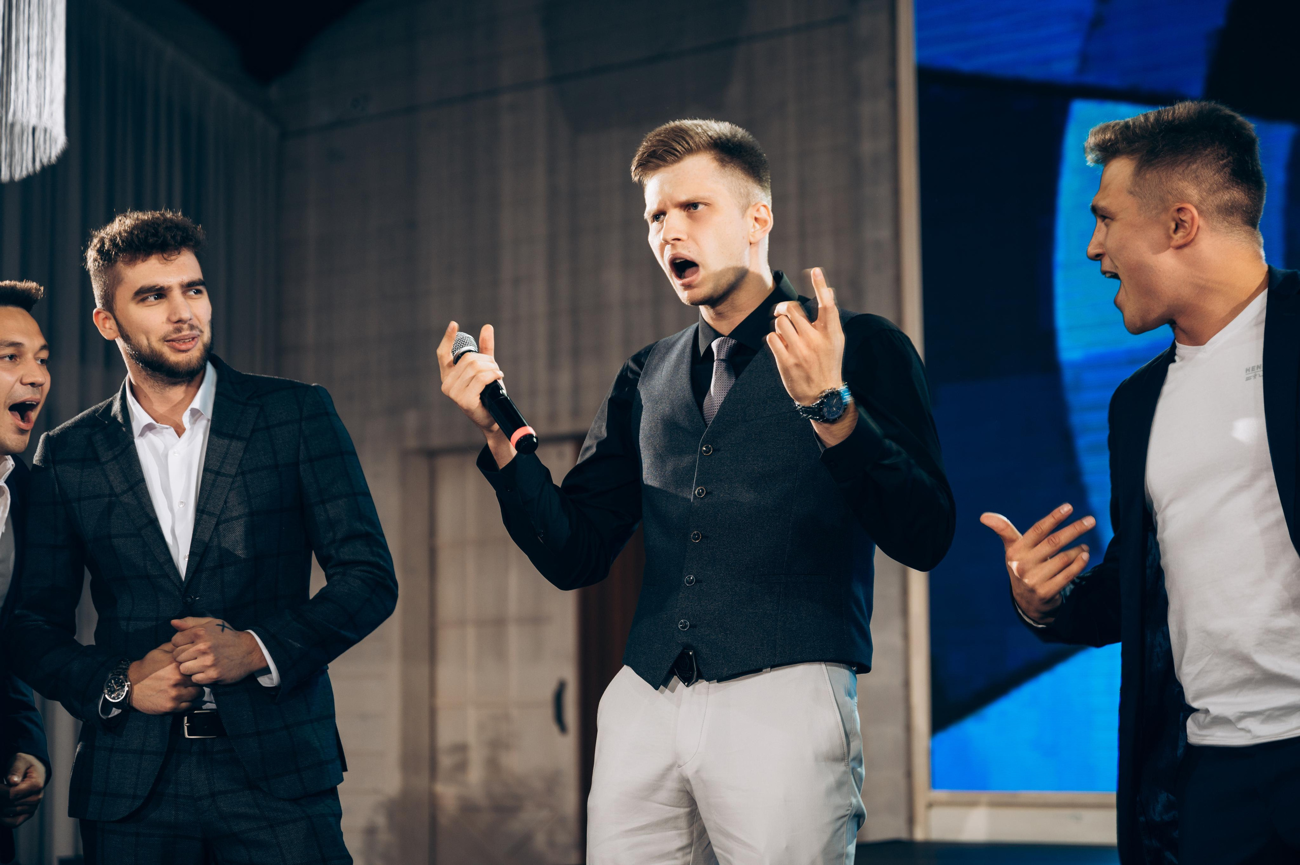 ОДНА СВАДЬБА ПОЛНОСТЬЮ. Свадебный организатор в Ростове-на-Дону Яснов Роман