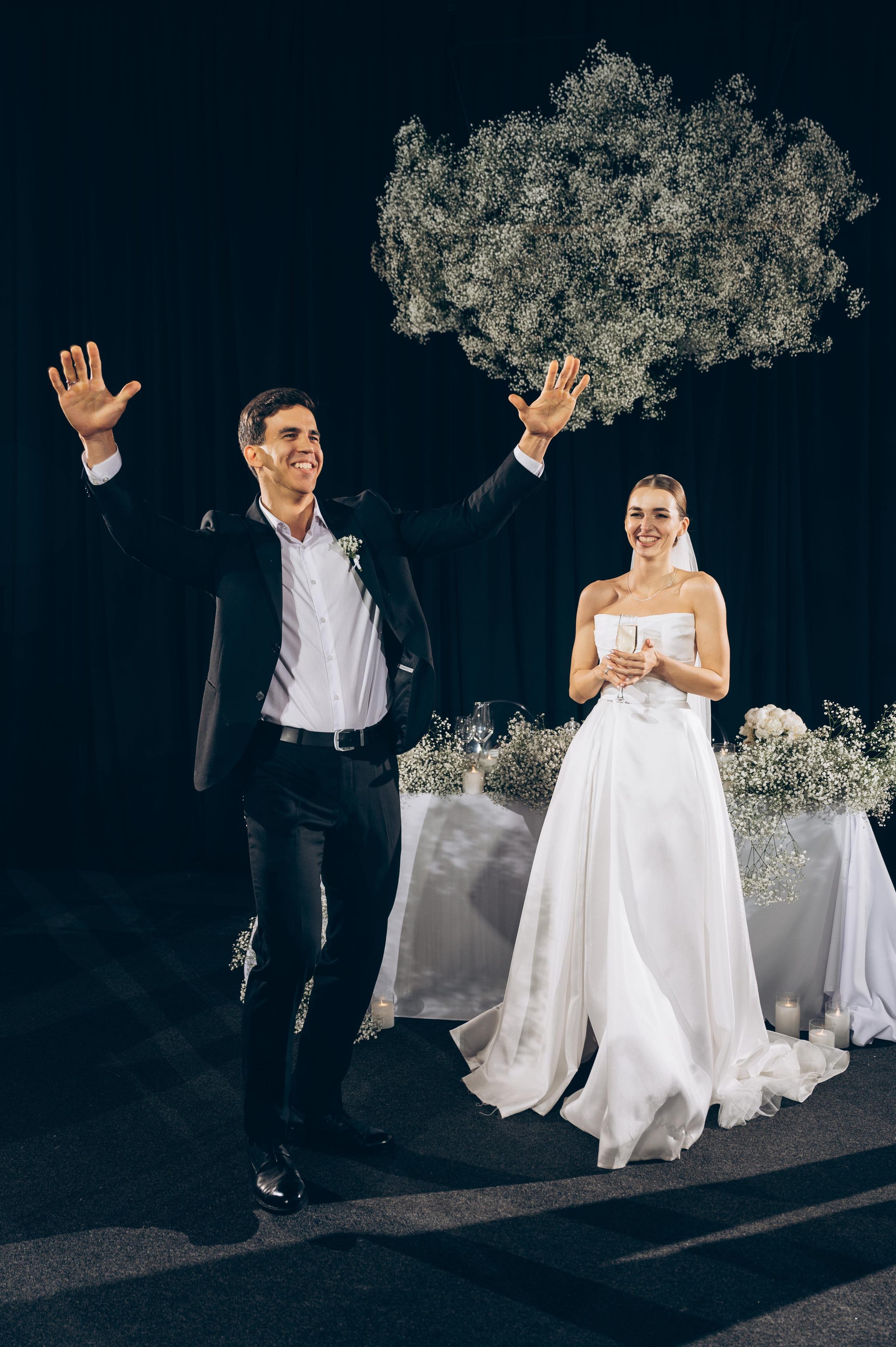 ОДНА СВАДЬБА ПОЛНОСТЬЮ. Свадебный организатор в Ростове-на-Дону Яснов Роман