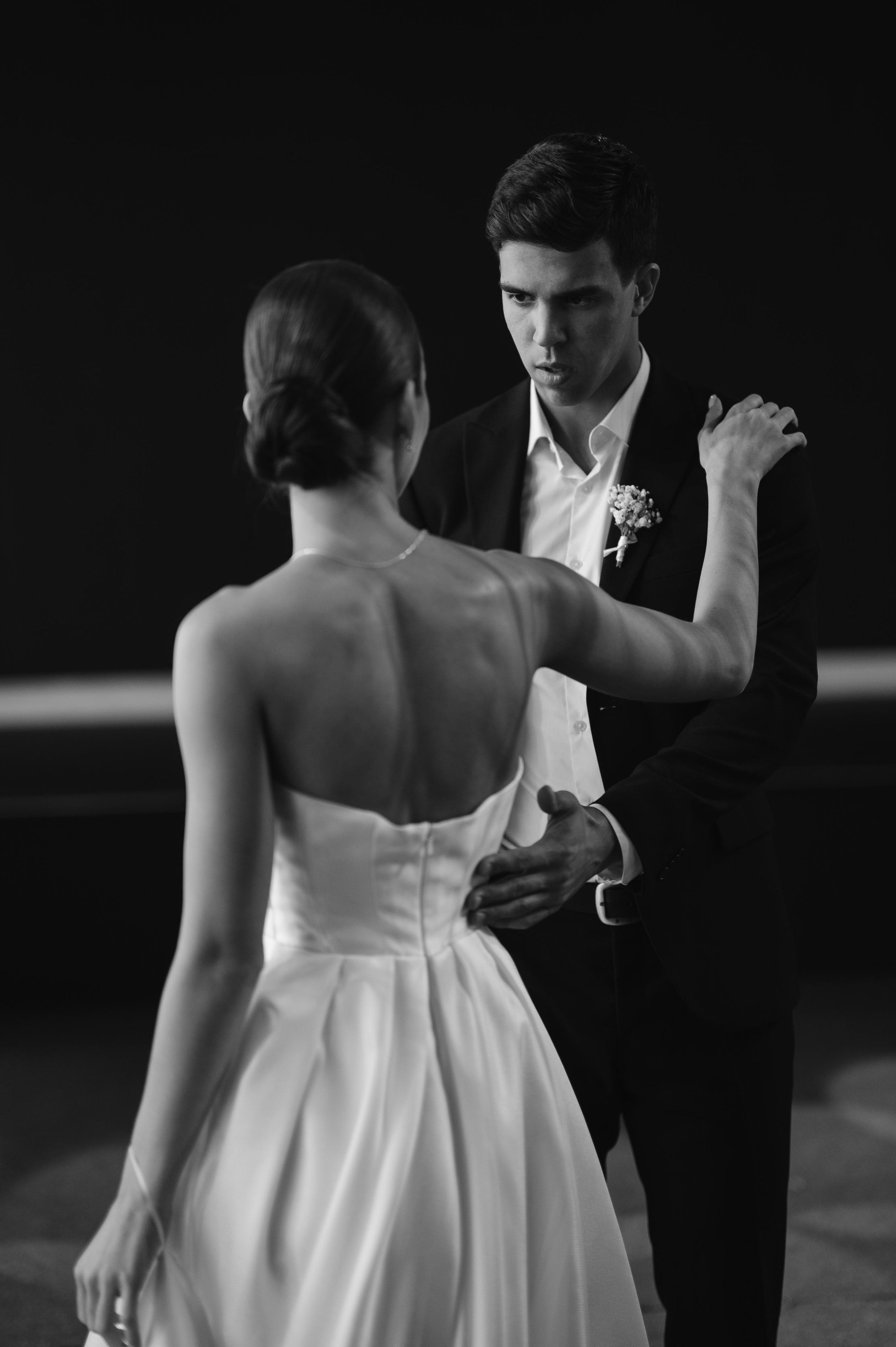 ОДНА СВАДЬБА ПОЛНОСТЬЮ. Свадебный организатор в Ростове-на-Дону Яснов Роман