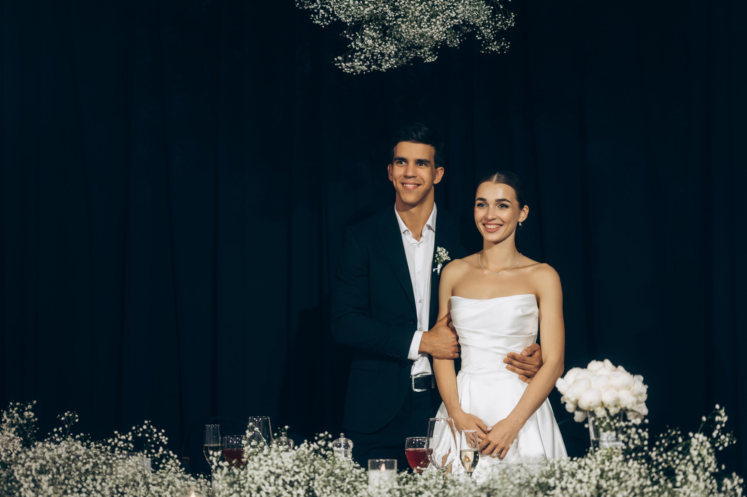 ОДНА СВАДЬБА ПОЛНОСТЬЮ. Свадебный организатор в Ростове-на-Дону Яснов Роман