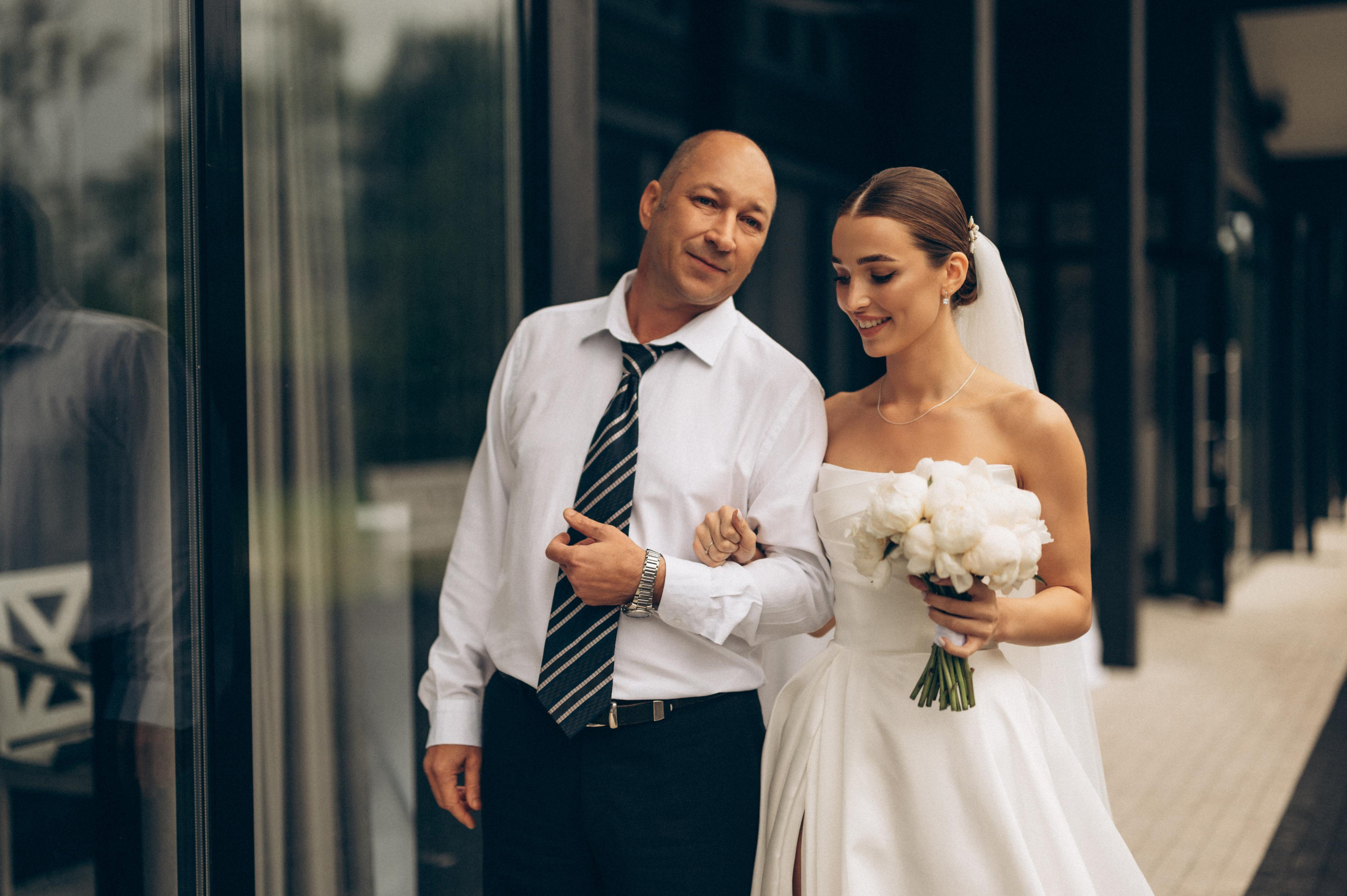 ОДНА СВАДЬБА ПОЛНОСТЬЮ. Свадебный организатор в Ростове-на-Дону Яснов Роман