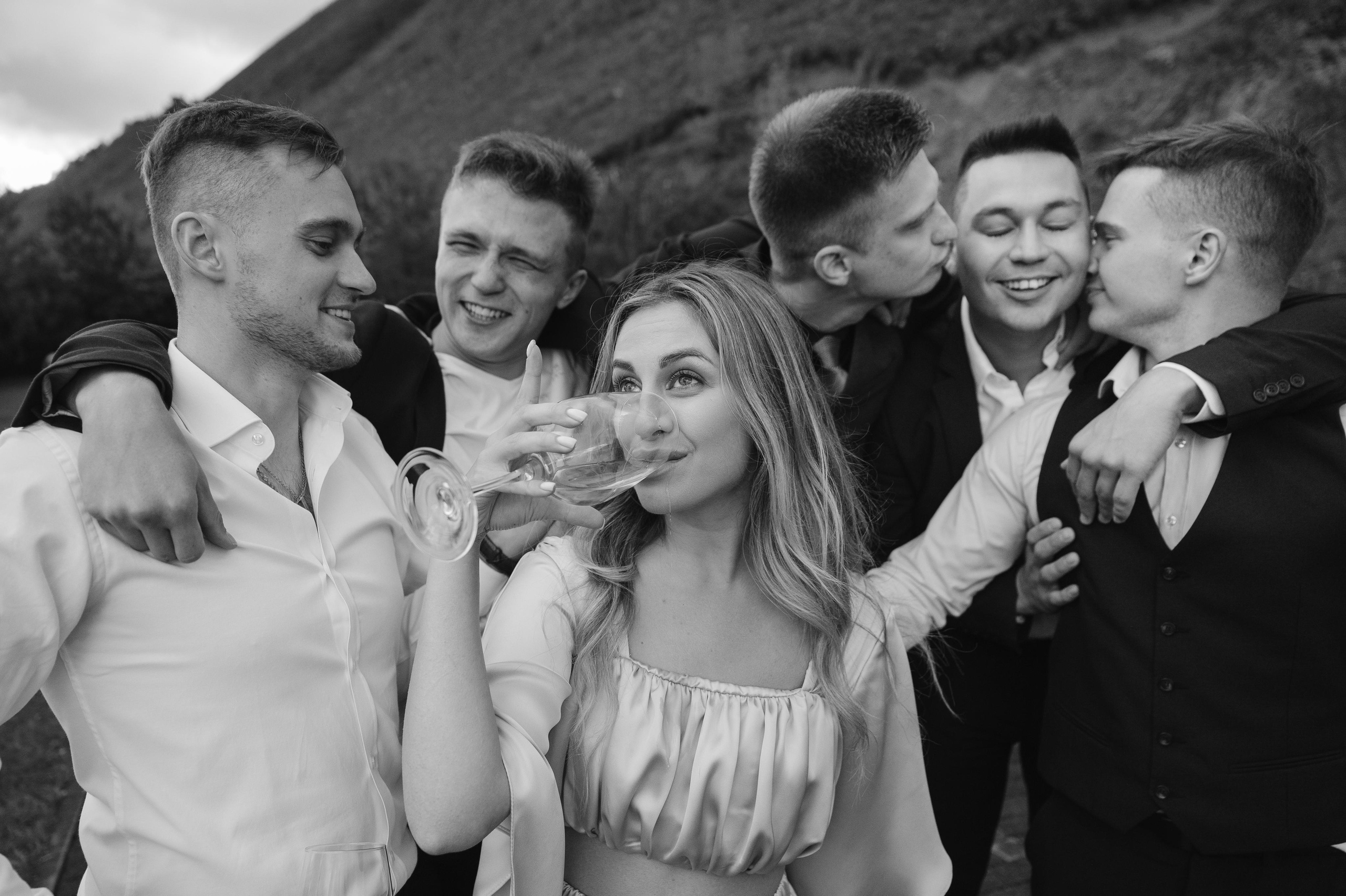 ОДНА СВАДЬБА ПОЛНОСТЬЮ. Свадебный организатор в Ростове-на-Дону Яснов Роман