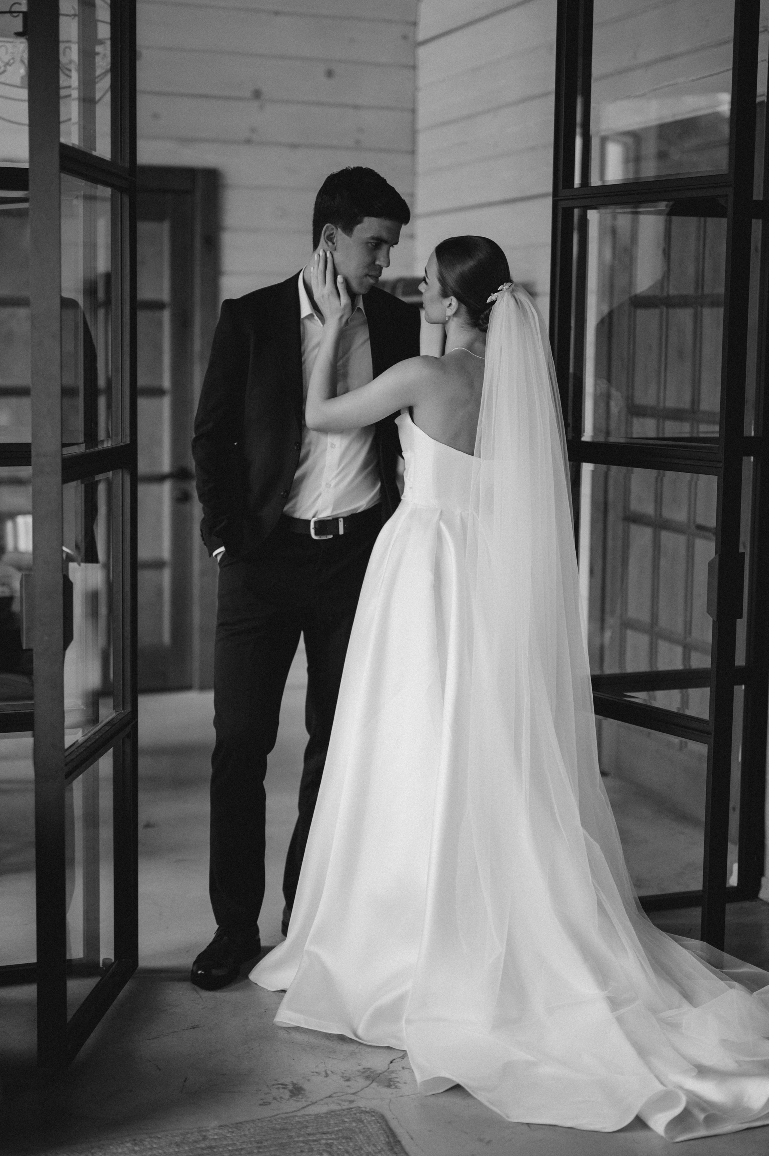 ОДНА СВАДЬБА ПОЛНОСТЬЮ. Свадебный организатор в Ростове-на-Дону Яснов Роман