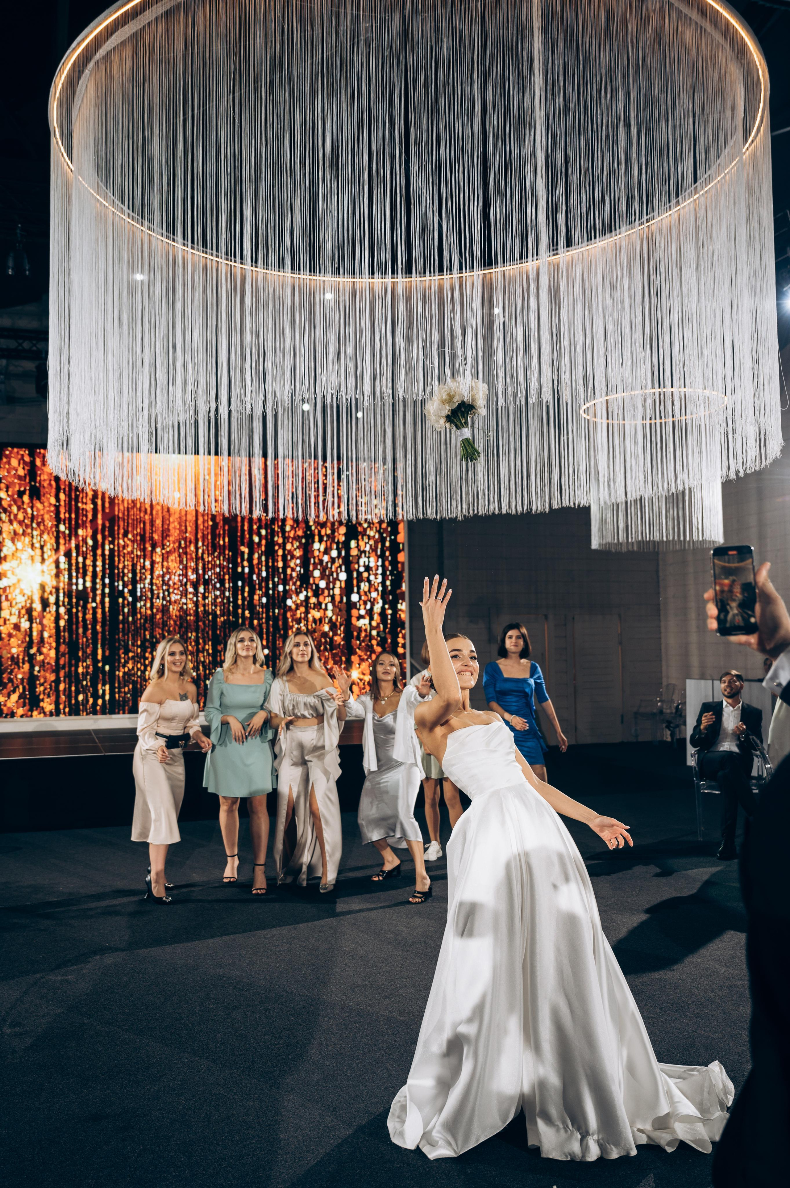 ОДНА СВАДЬБА ПОЛНОСТЬЮ. Свадебный организатор в Ростове-на-Дону Яснов Роман