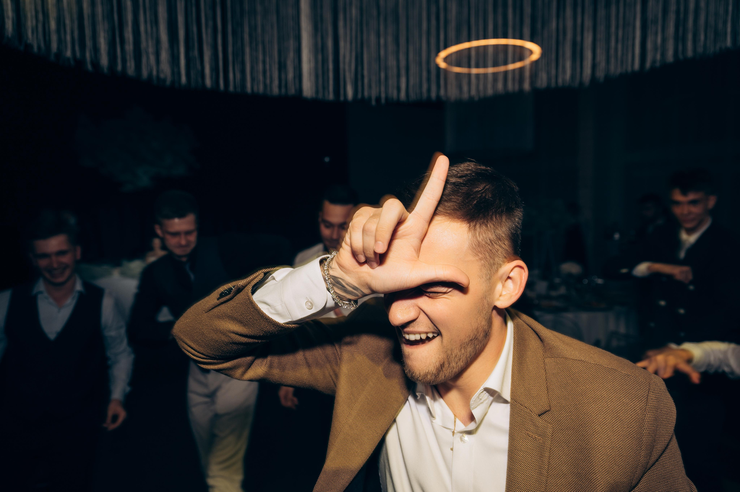 ОДНА СВАДЬБА ПОЛНОСТЬЮ. Свадебный организатор в Ростове-на-Дону Яснов Роман