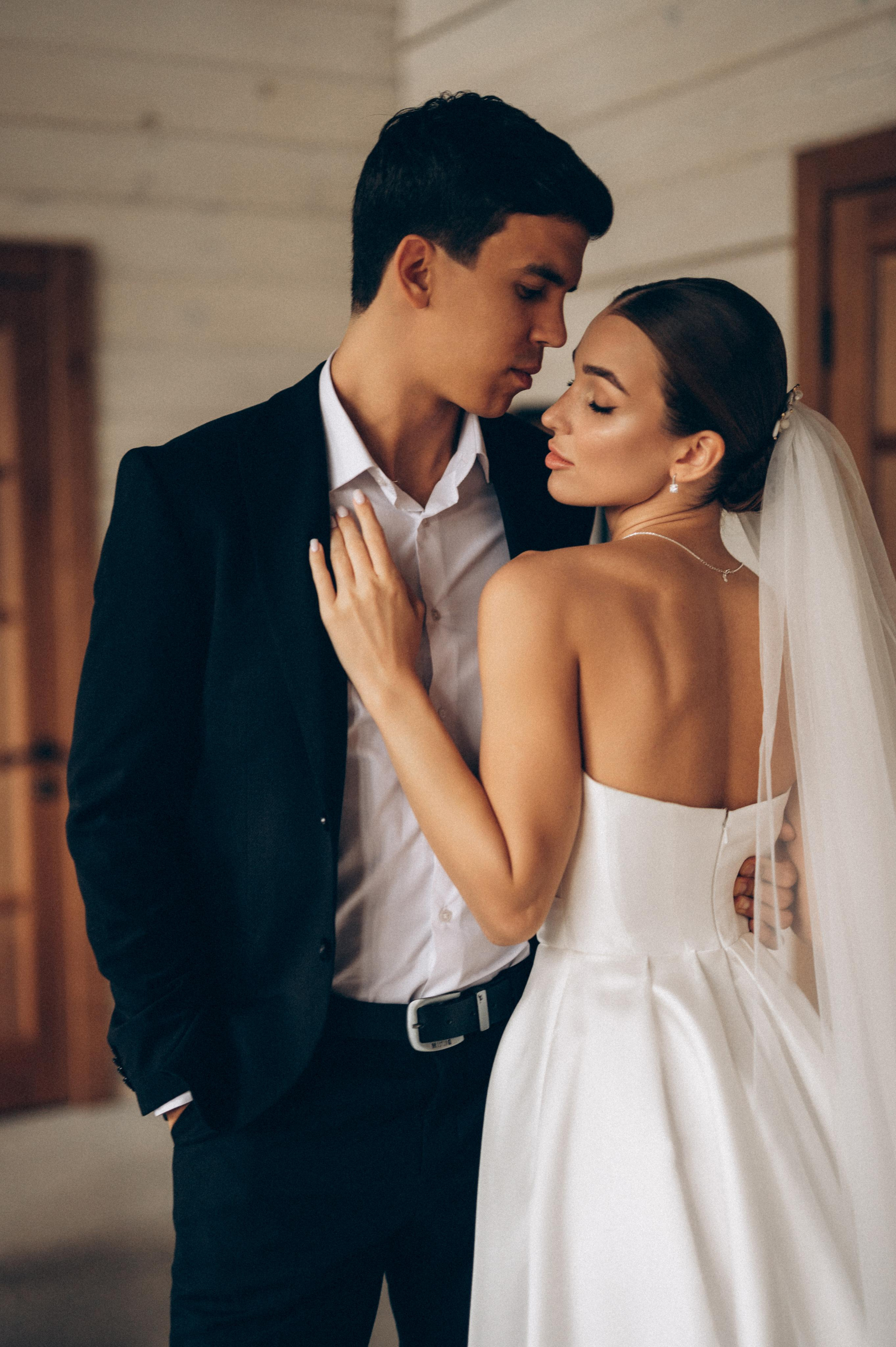 ОДНА СВАДЬБА ПОЛНОСТЬЮ. Свадебный организатор в Ростове-на-Дону Яснов Роман