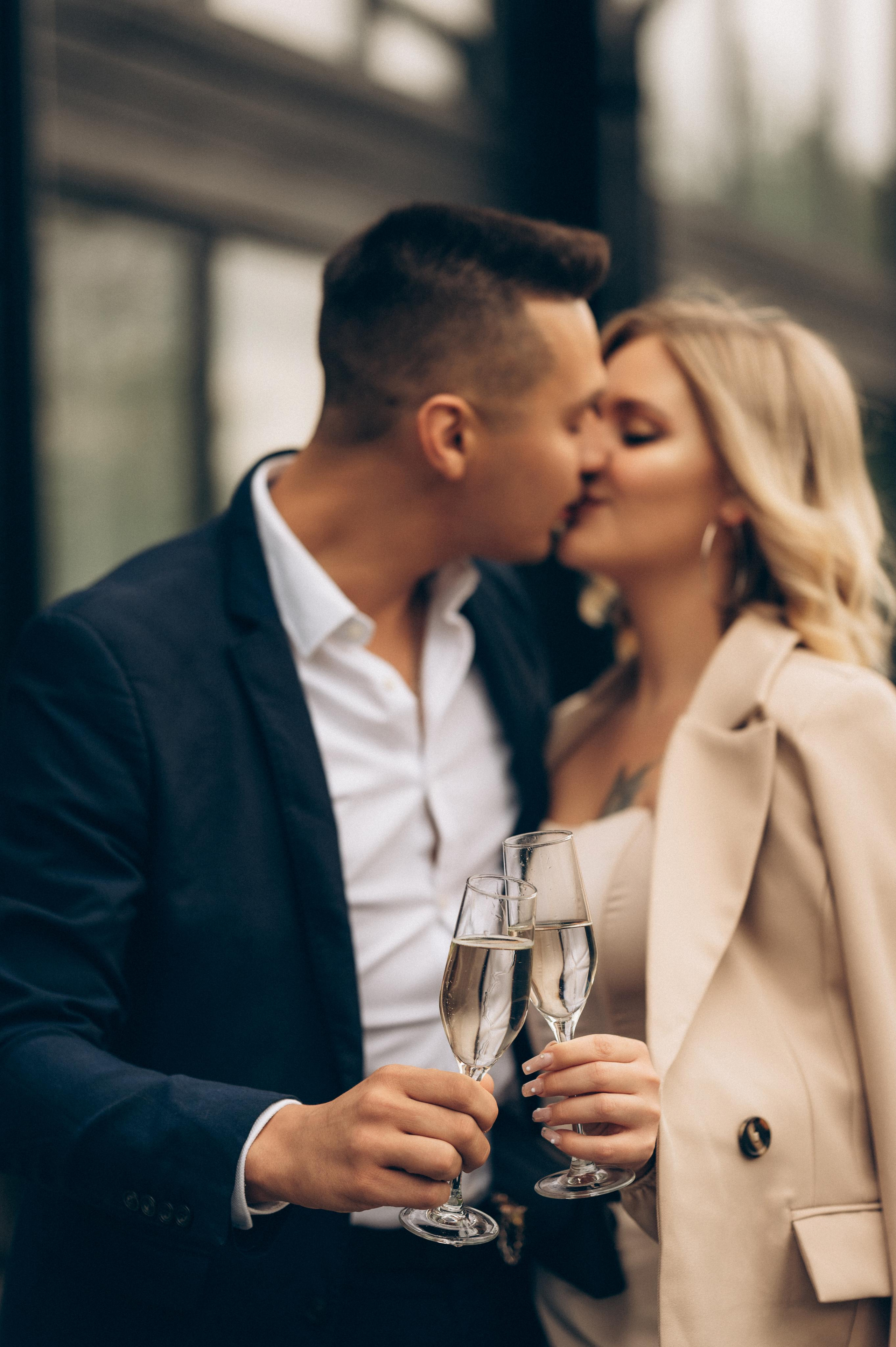 ОДНА СВАДЬБА ПОЛНОСТЬЮ. Свадебный организатор в Ростове-на-Дону Яснов Роман