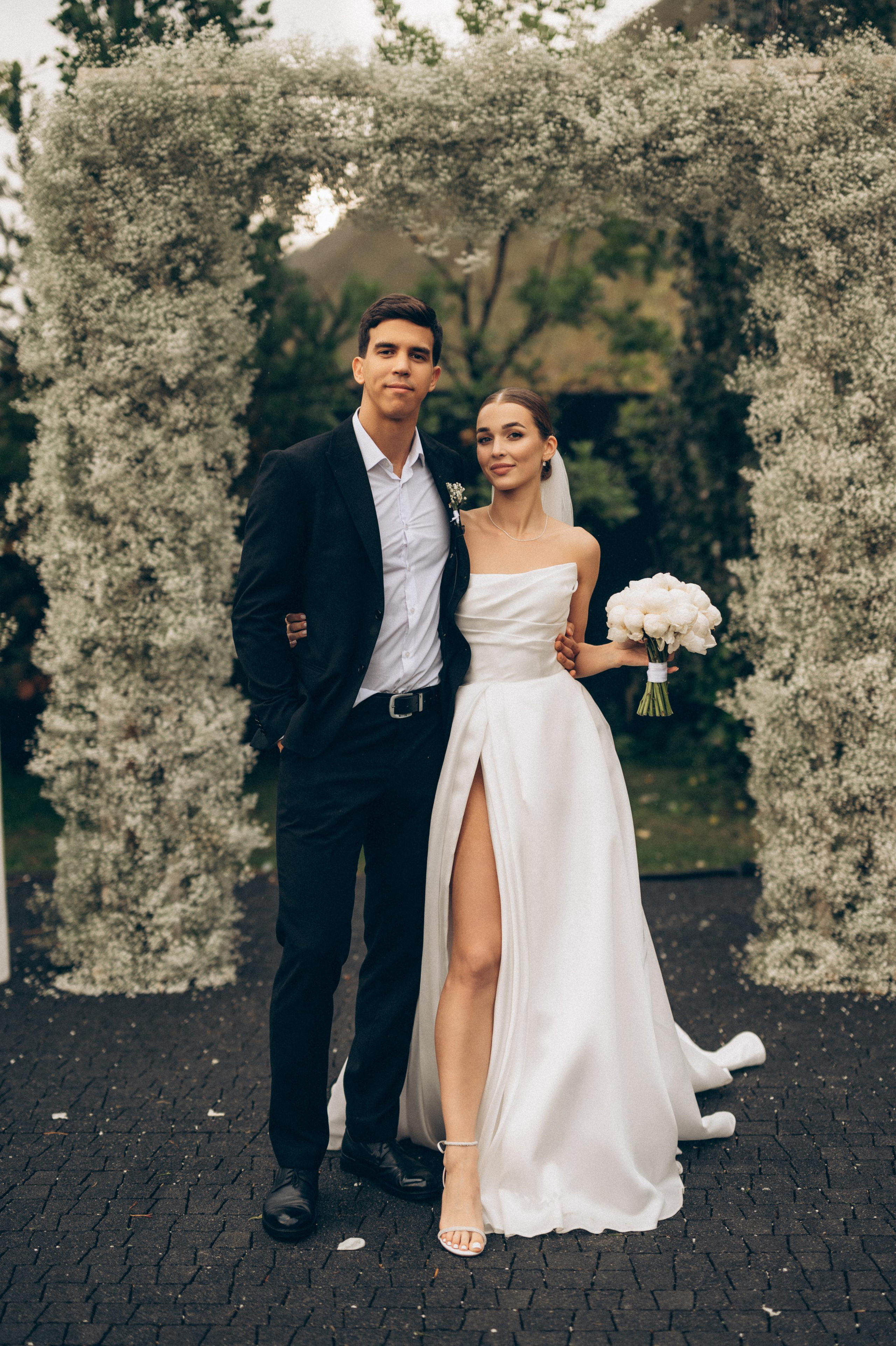 ОДНА СВАДЬБА ПОЛНОСТЬЮ. Свадебный организатор в Ростове-на-Дону Яснов Роман