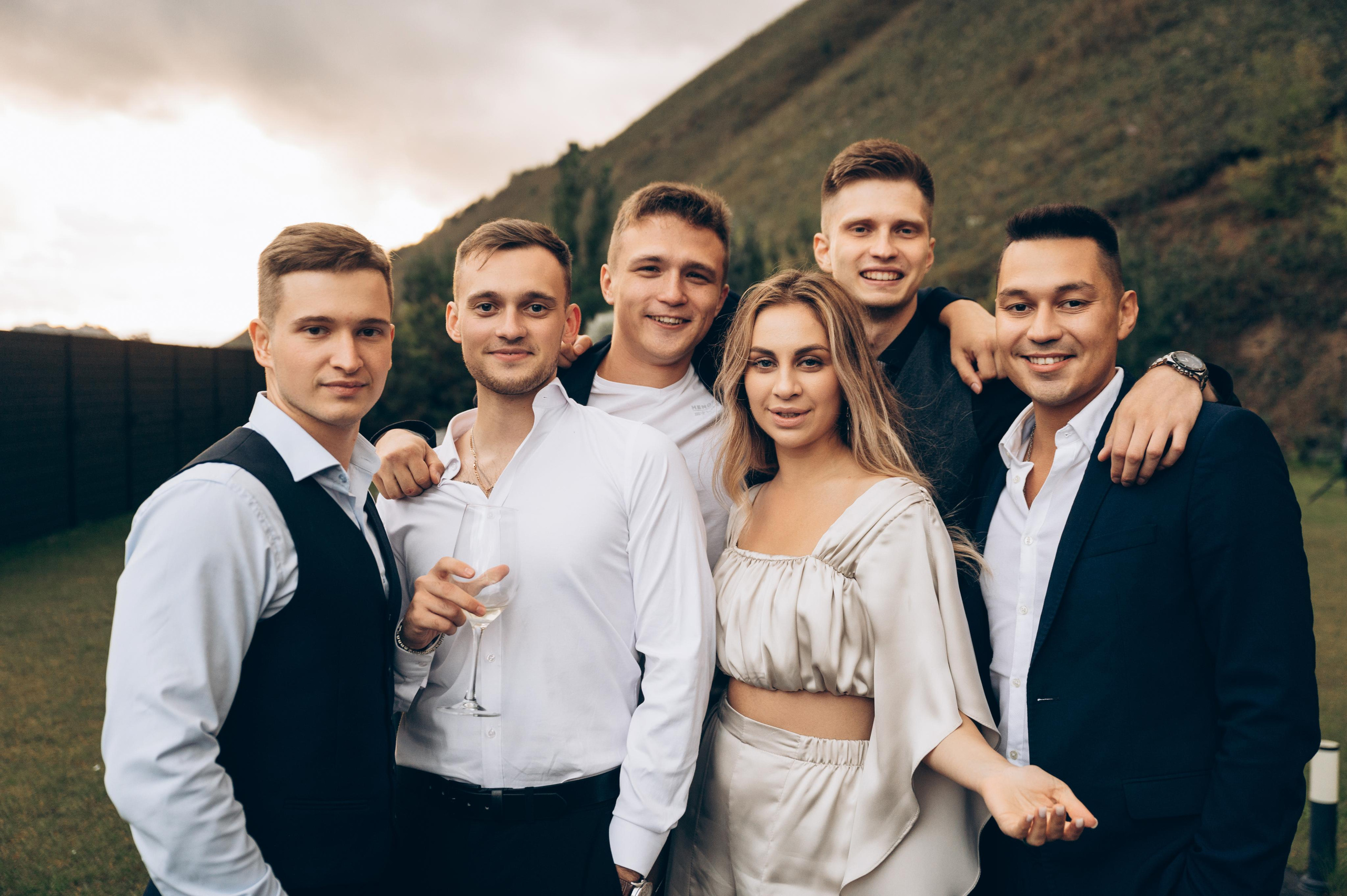 ОДНА СВАДЬБА ПОЛНОСТЬЮ. Свадебный организатор в Ростове-на-Дону Яснов Роман