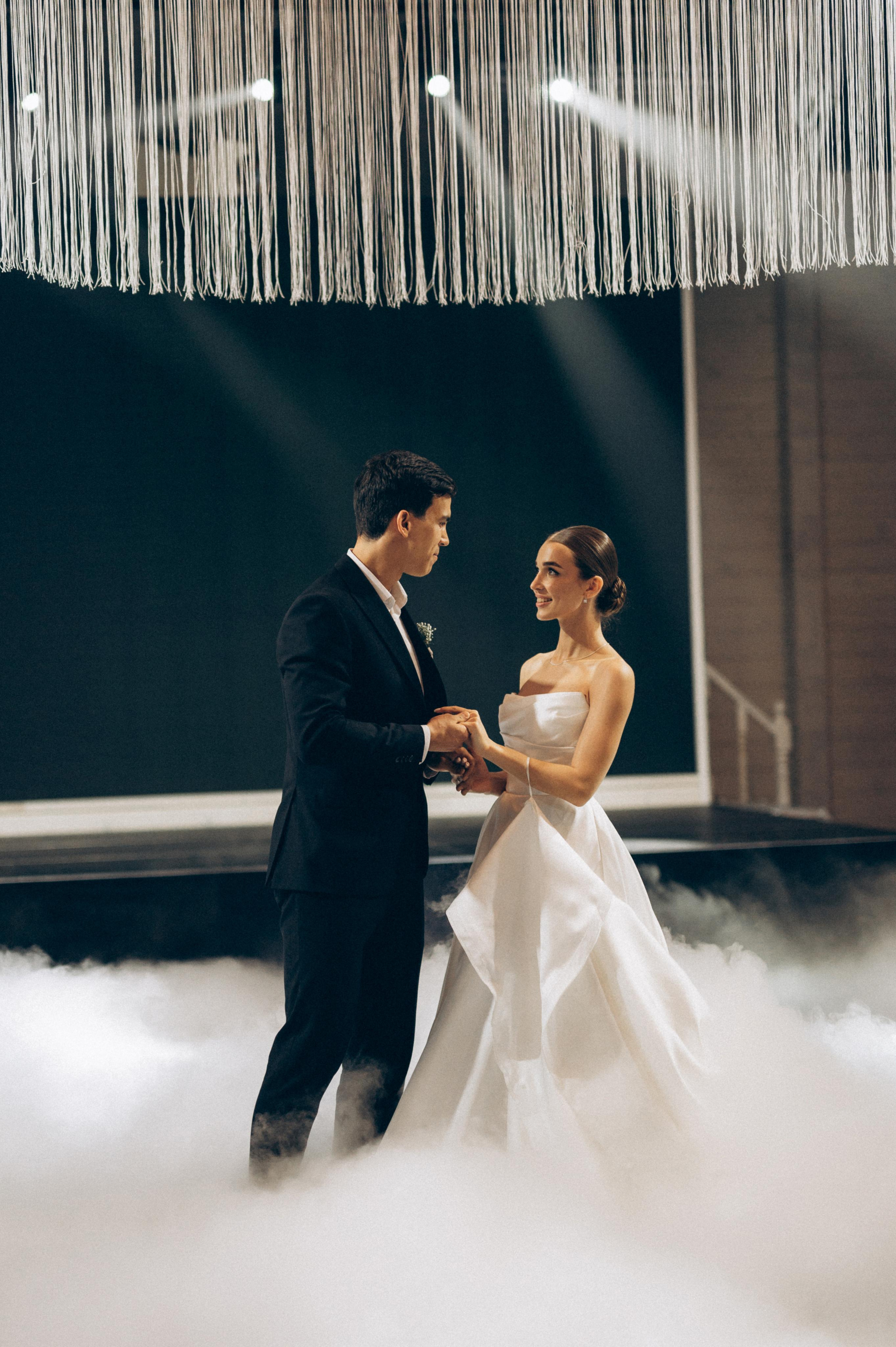 ОДНА СВАДЬБА ПОЛНОСТЬЮ. Свадебный организатор в Ростове-на-Дону Яснов Роман