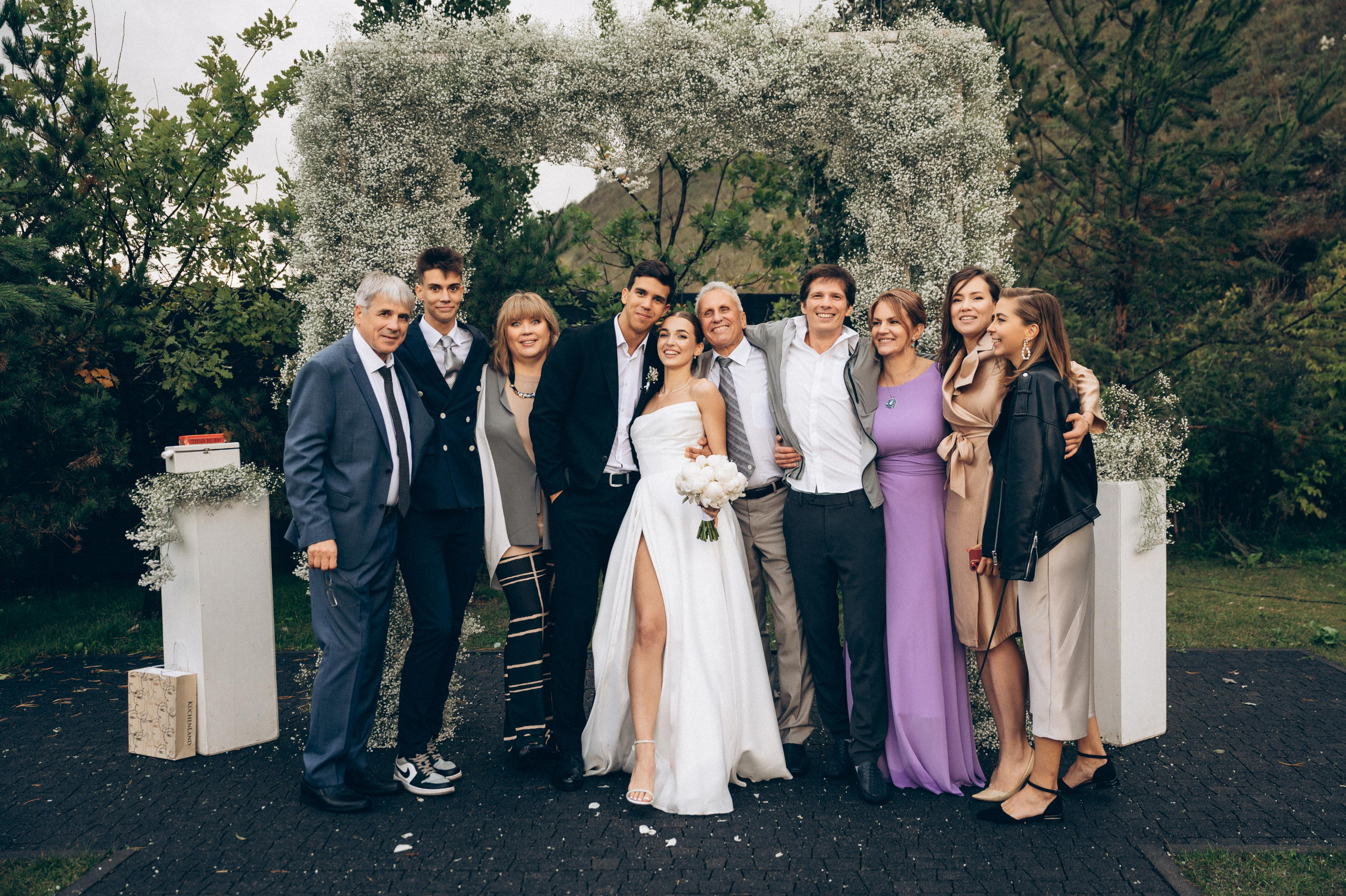 ОДНА СВАДЬБА ПОЛНОСТЬЮ. Свадебный организатор в Ростове-на-Дону Яснов Роман