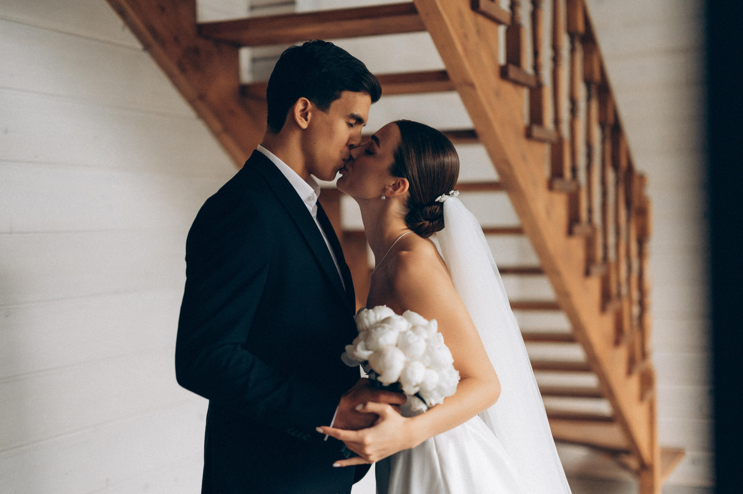 ОДНА СВАДЬБА ПОЛНОСТЬЮ. Свадебный организатор в Ростове-на-Дону Яснов Роман