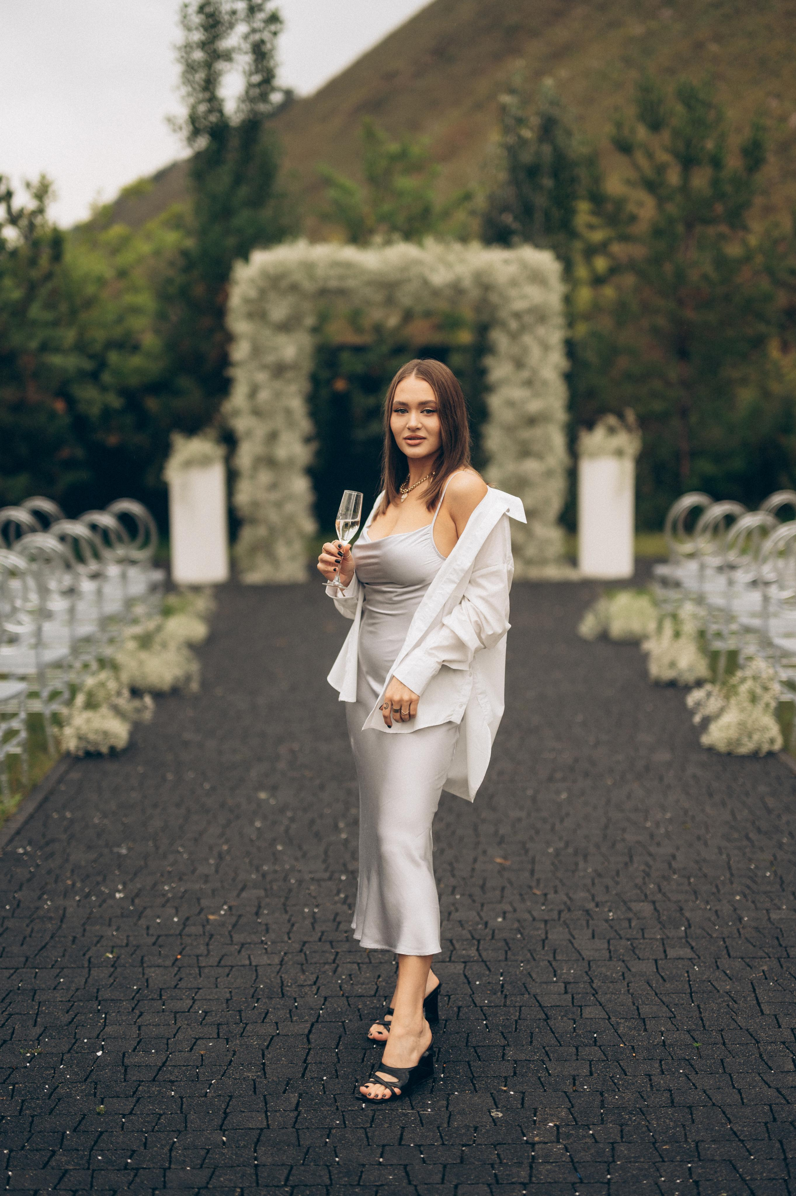 ОДНА СВАДЬБА ПОЛНОСТЬЮ. Свадебный организатор в Ростове-на-Дону Яснов Роман