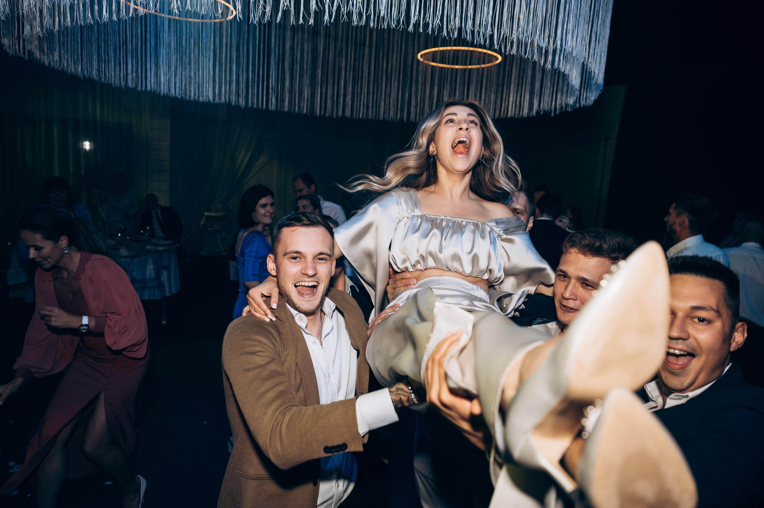 ОДНА СВАДЬБА ПОЛНОСТЬЮ. Свадебный организатор в Ростове-на-Дону Яснов Роман